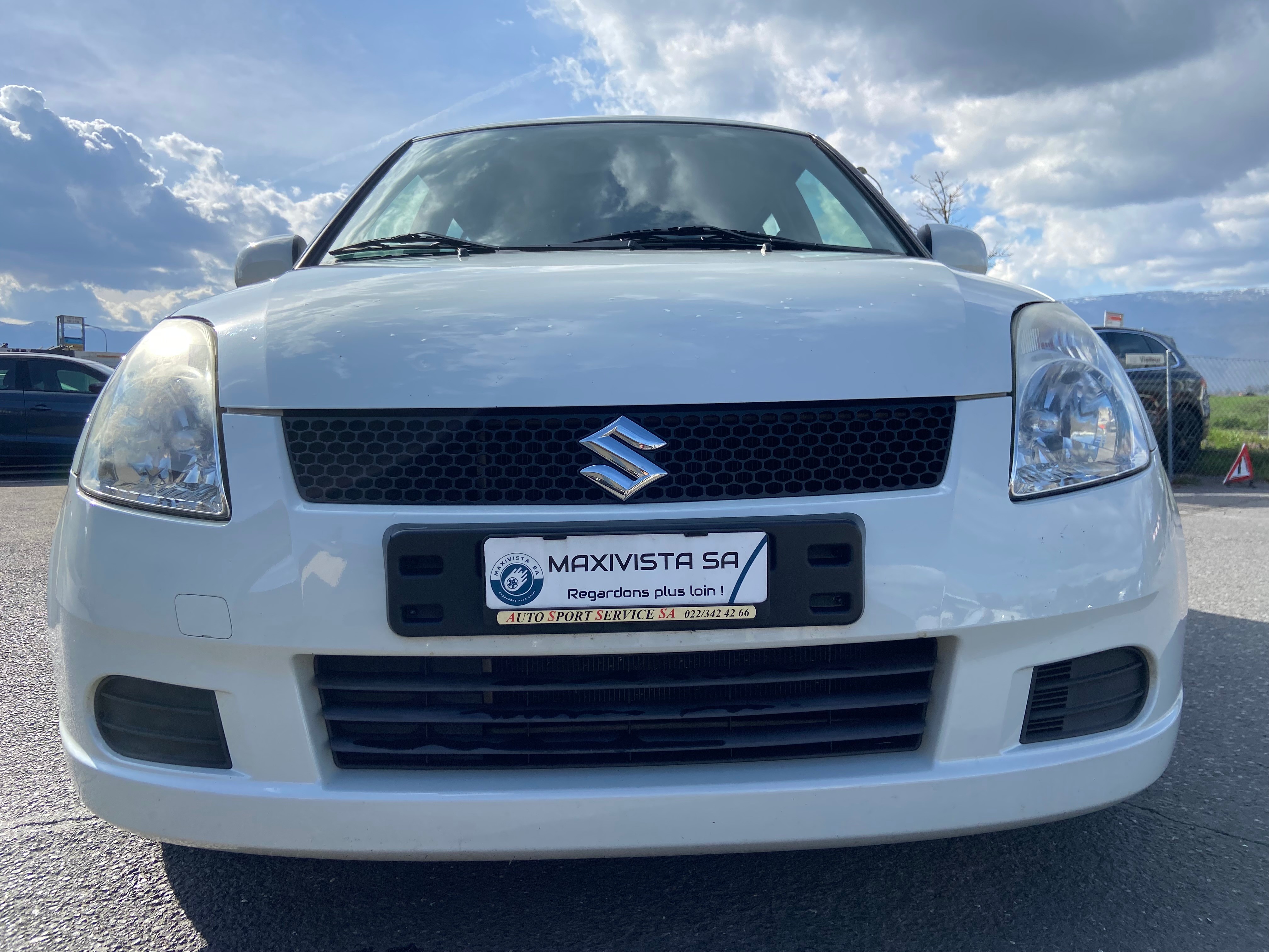 SUZUKI Swift 1.3i 16V GL 4x4