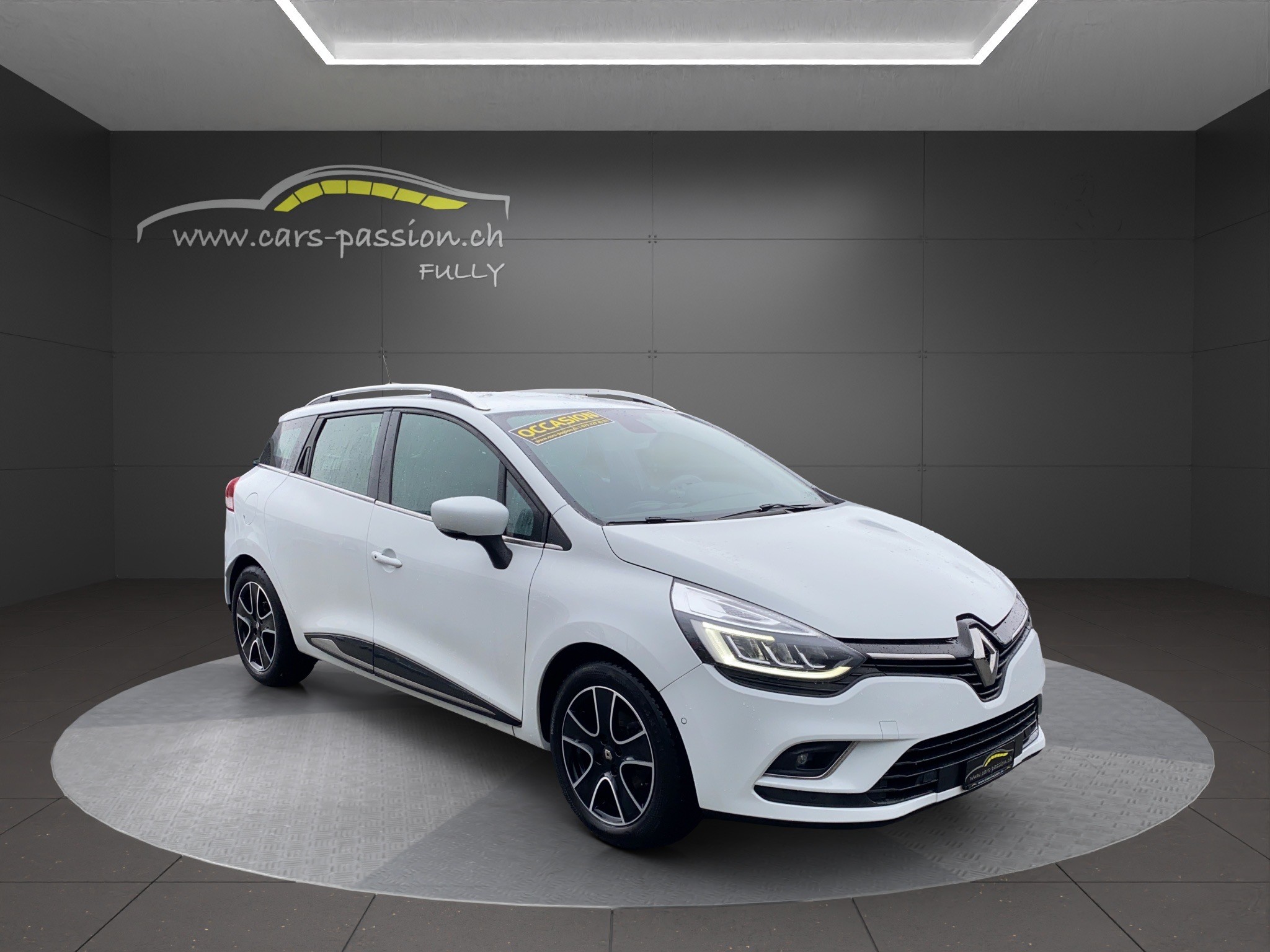 RENAULT Clio Grandtour 1.5 dCi Intens EDC