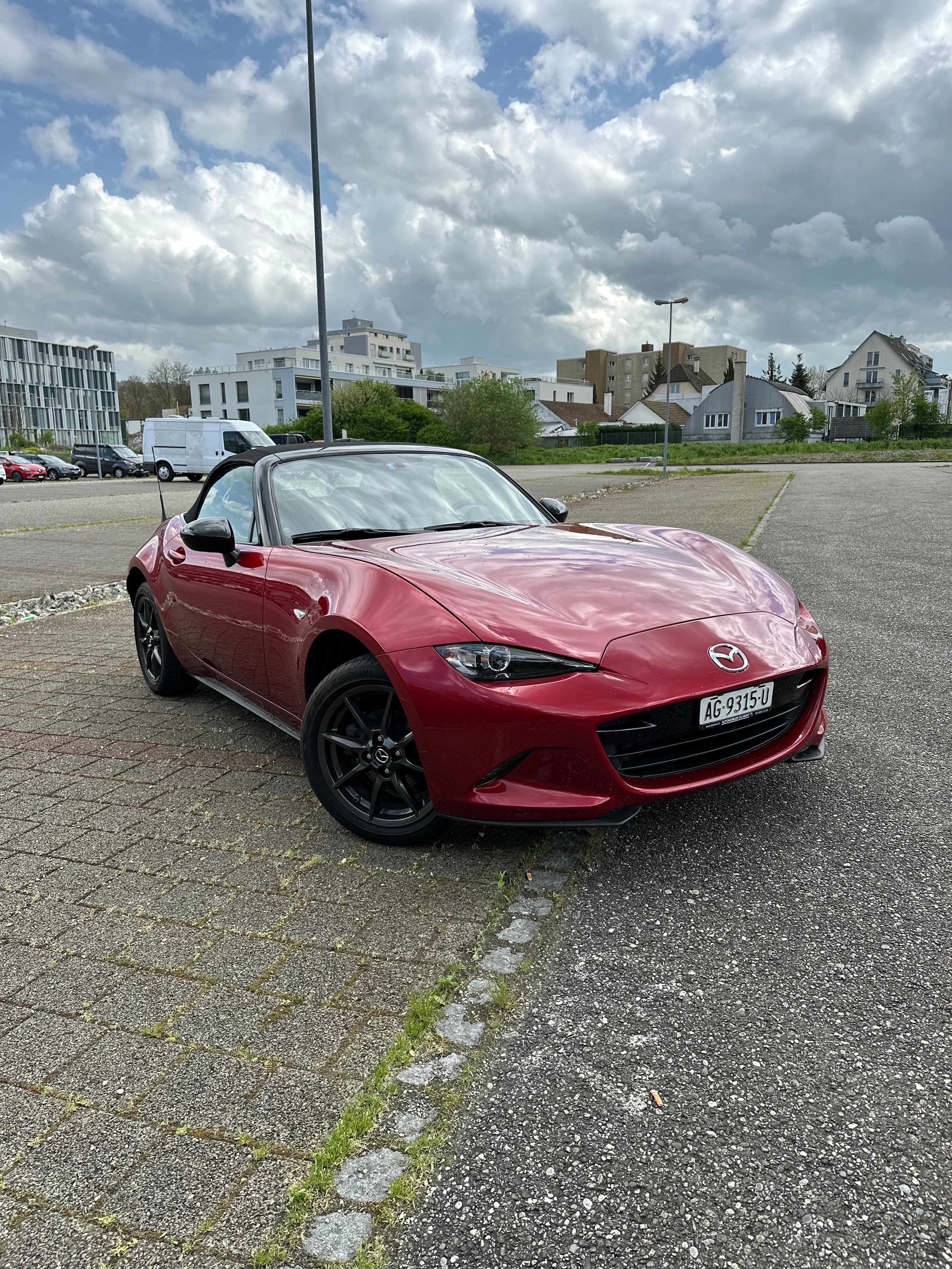 MAZDA MX-5 SKYACTIV-G 131 Revolution