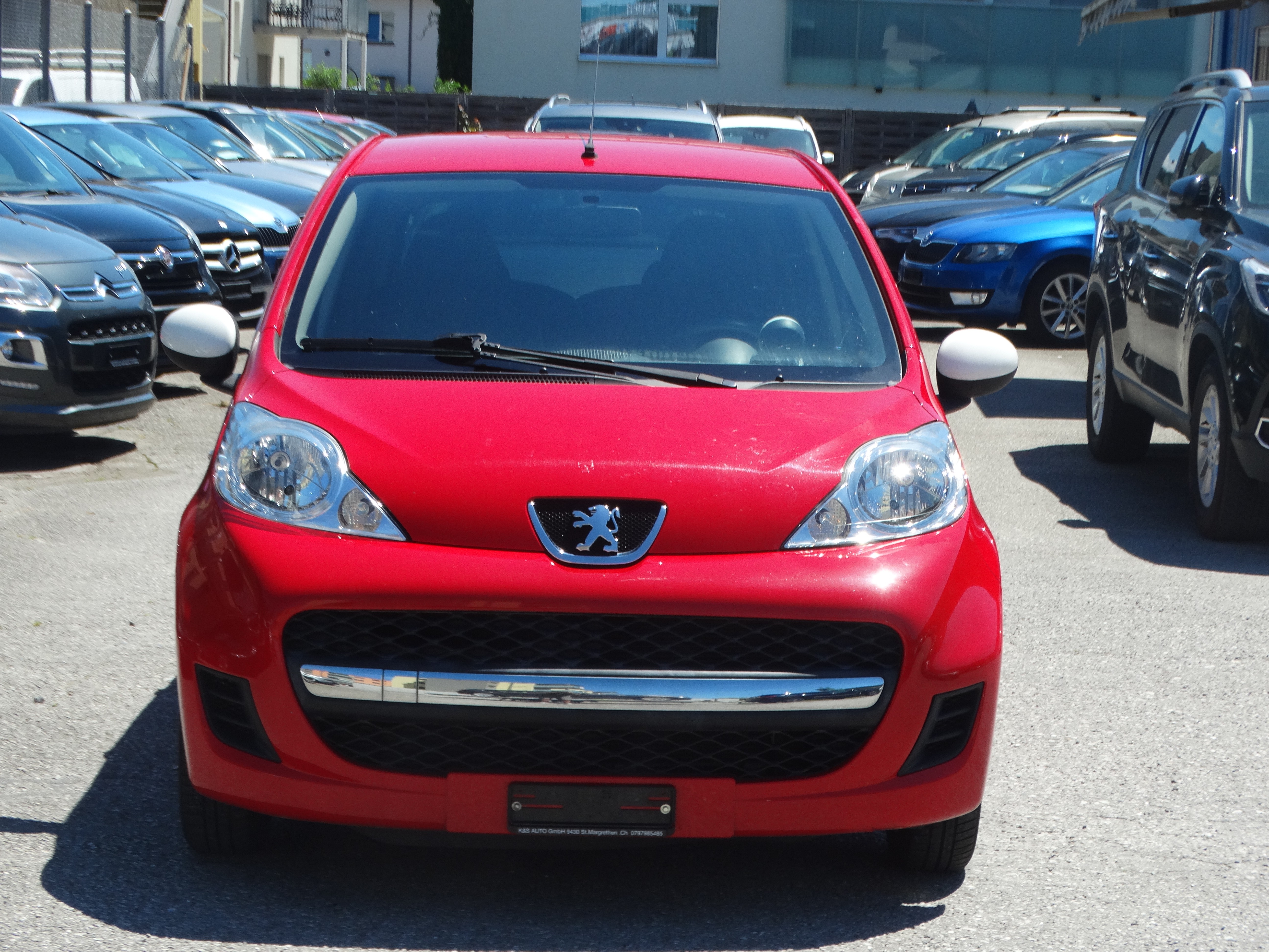 PEUGEOT 107 1.0 Swiss Edition