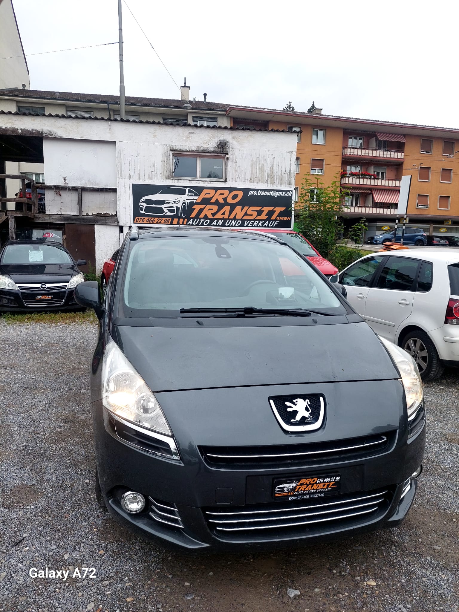 PEUGEOT 5008 1.6 16V T Allure Automatic