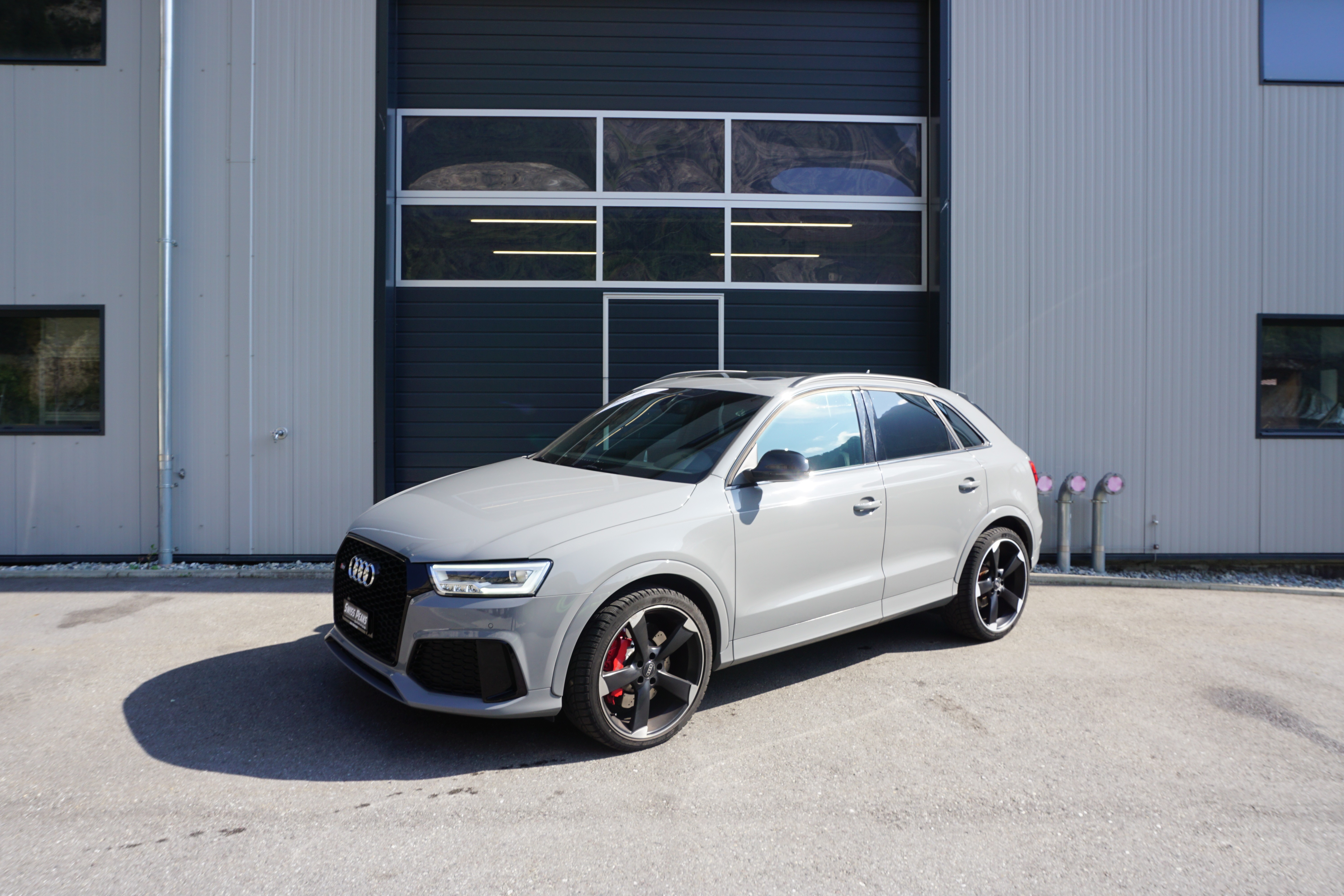 AUDI RS Q3 2.5 TFSI quattro S-tronic ABT