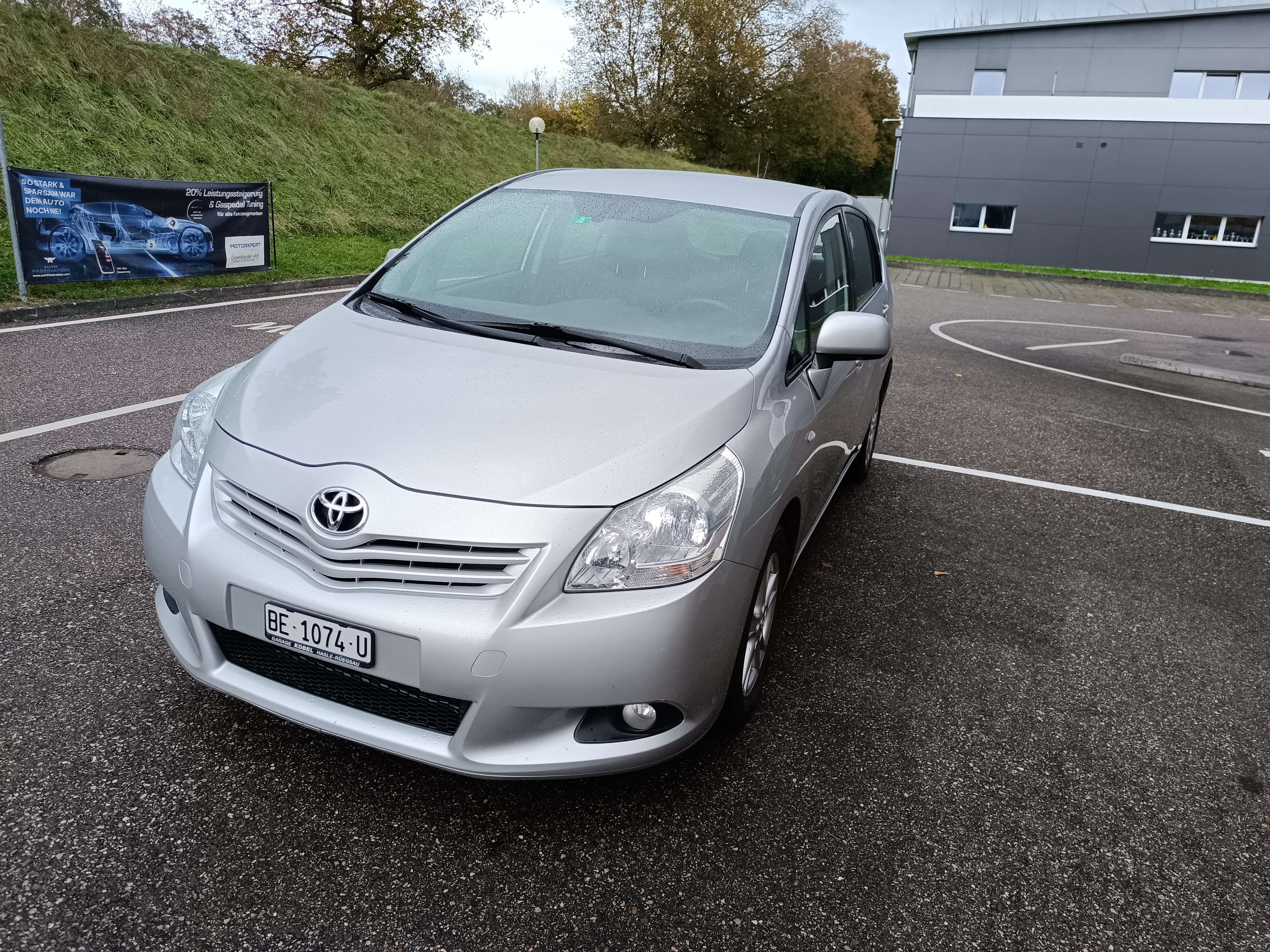 TOYOTA Verso 1.8 Linea Luna