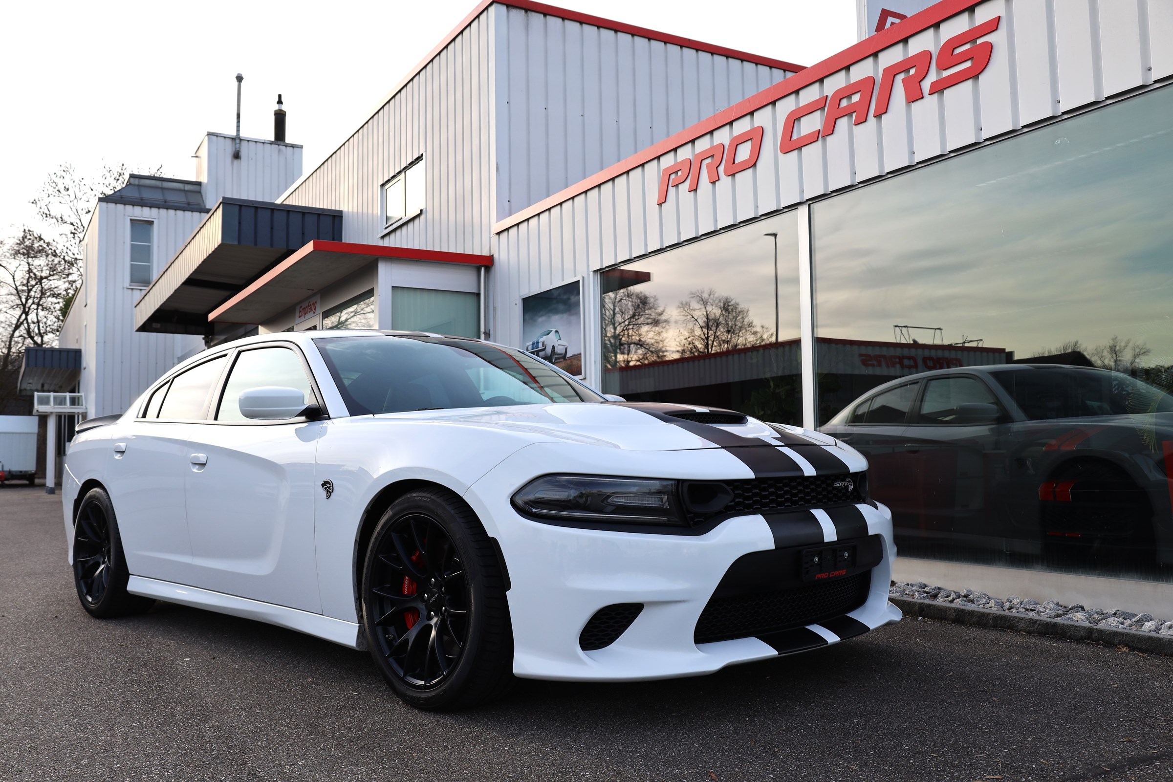 DODGE Charger SRT Hellcat