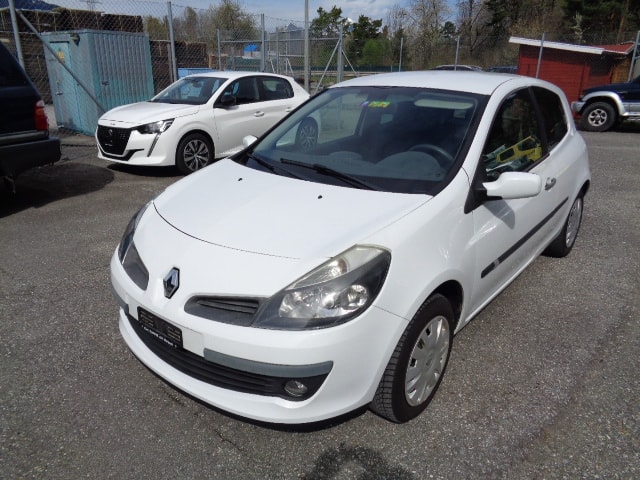 RENAULT Clio 1.2 16V Turbo Rip Curl