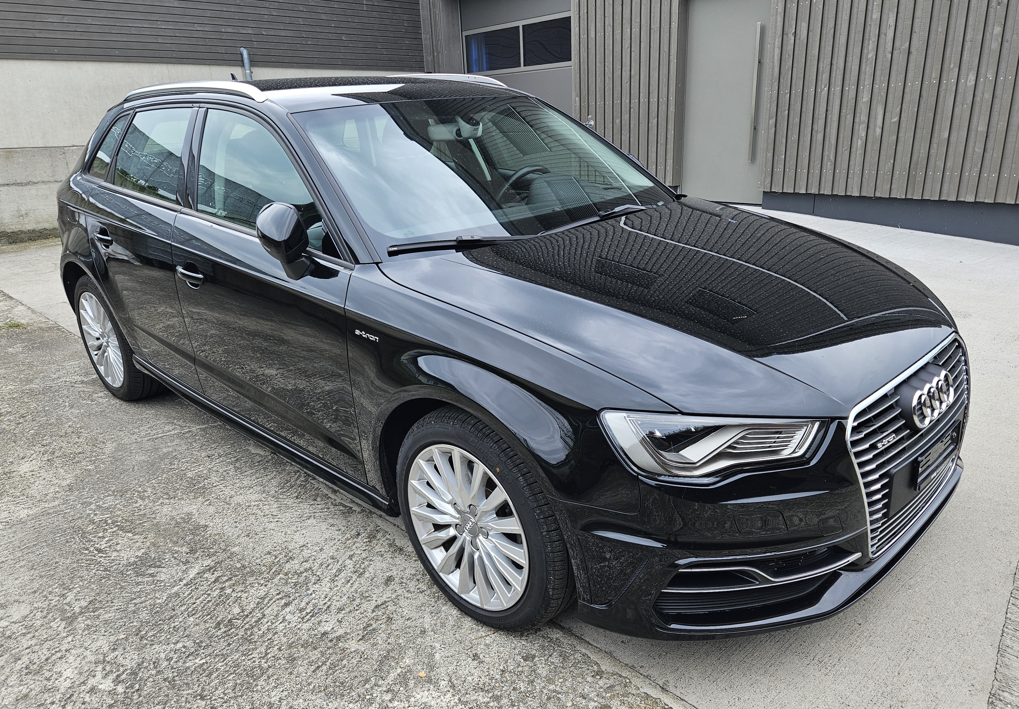 AUDI A3 Sportback 1.4 e-tron Ambition