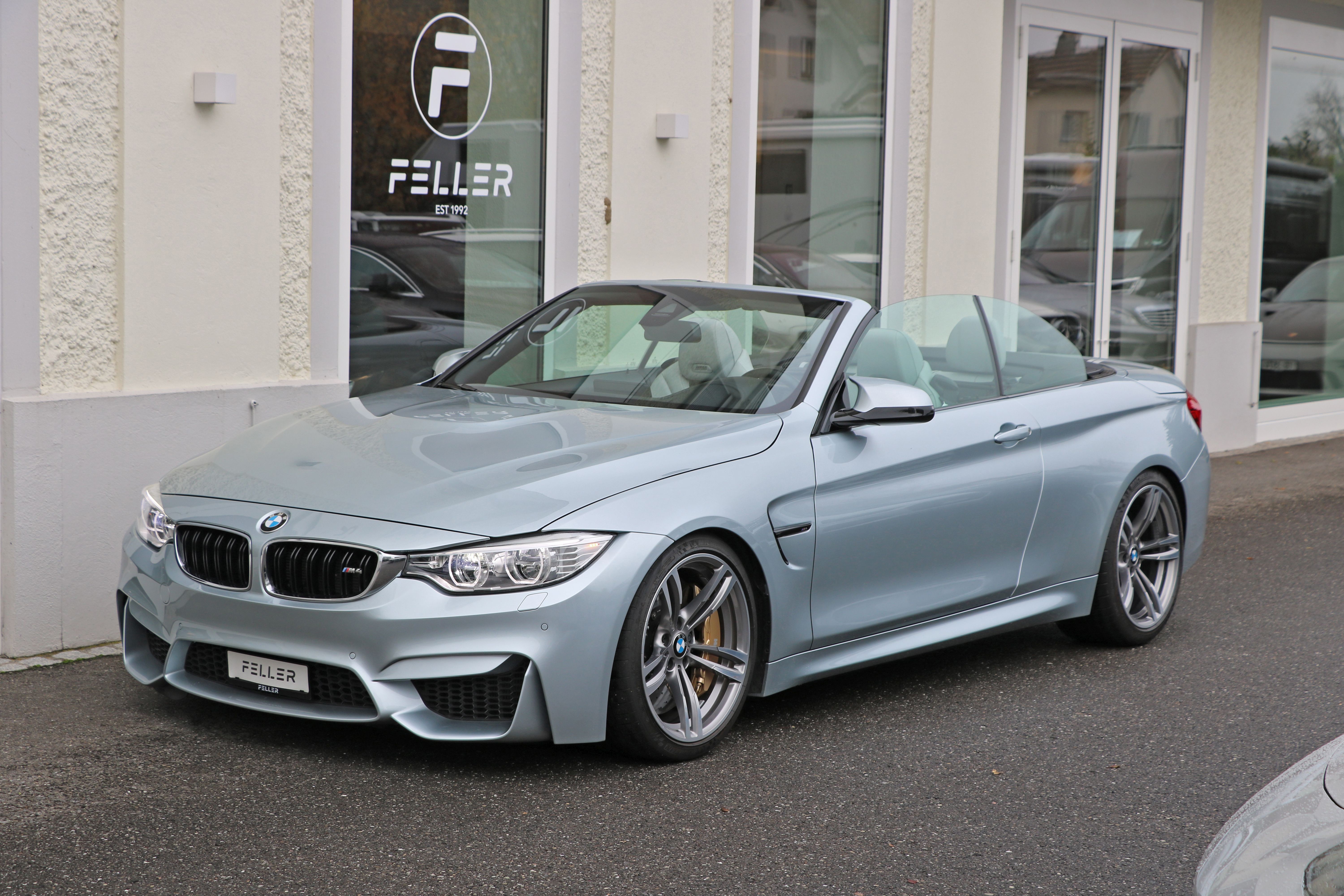 BMW M4 Cabriolet DKG **Keramik / ab MFK**