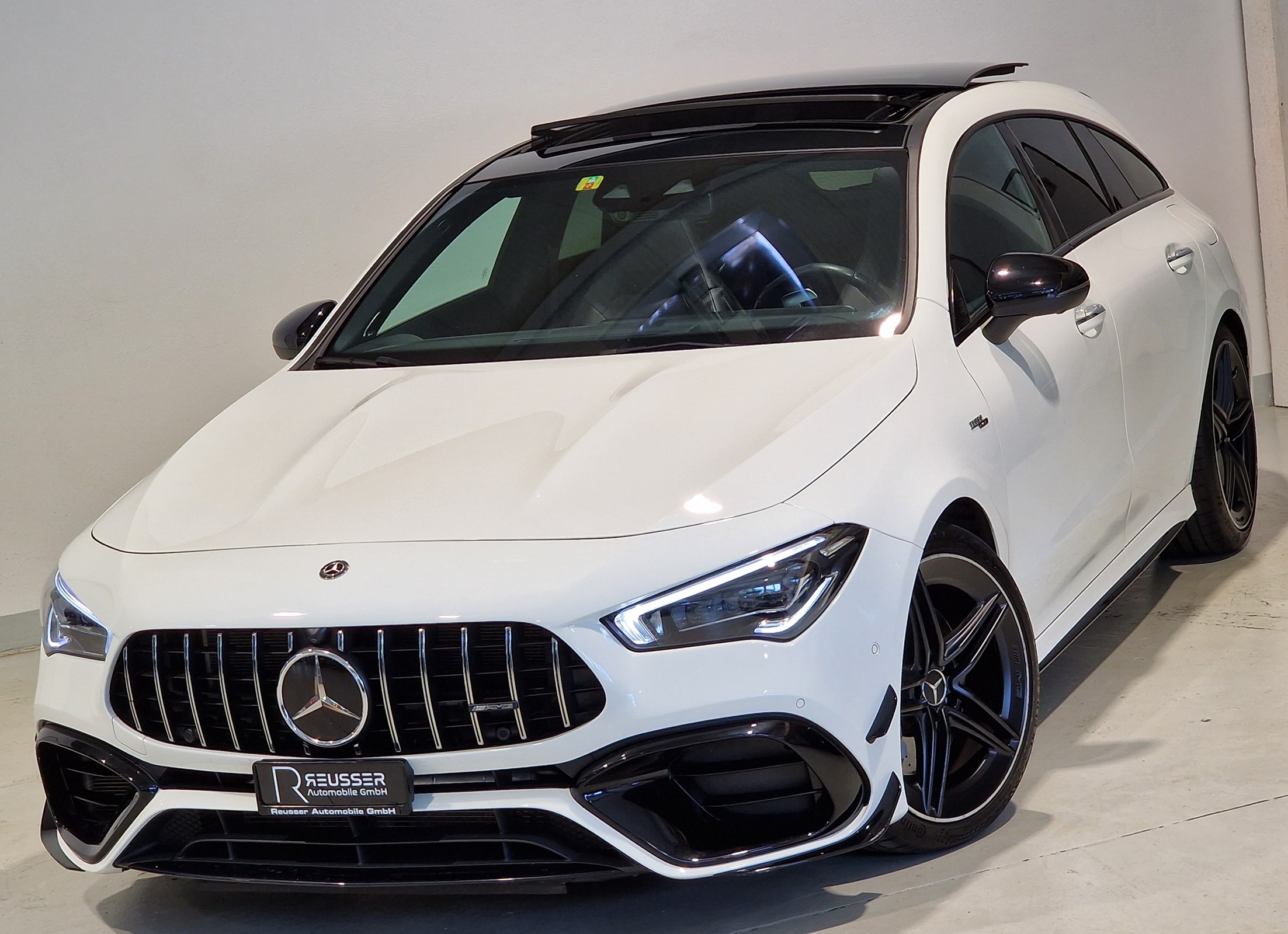 MERCEDES-BENZ CLA Shooting Brake 45 AMG 4Matic+ 8G-DCT