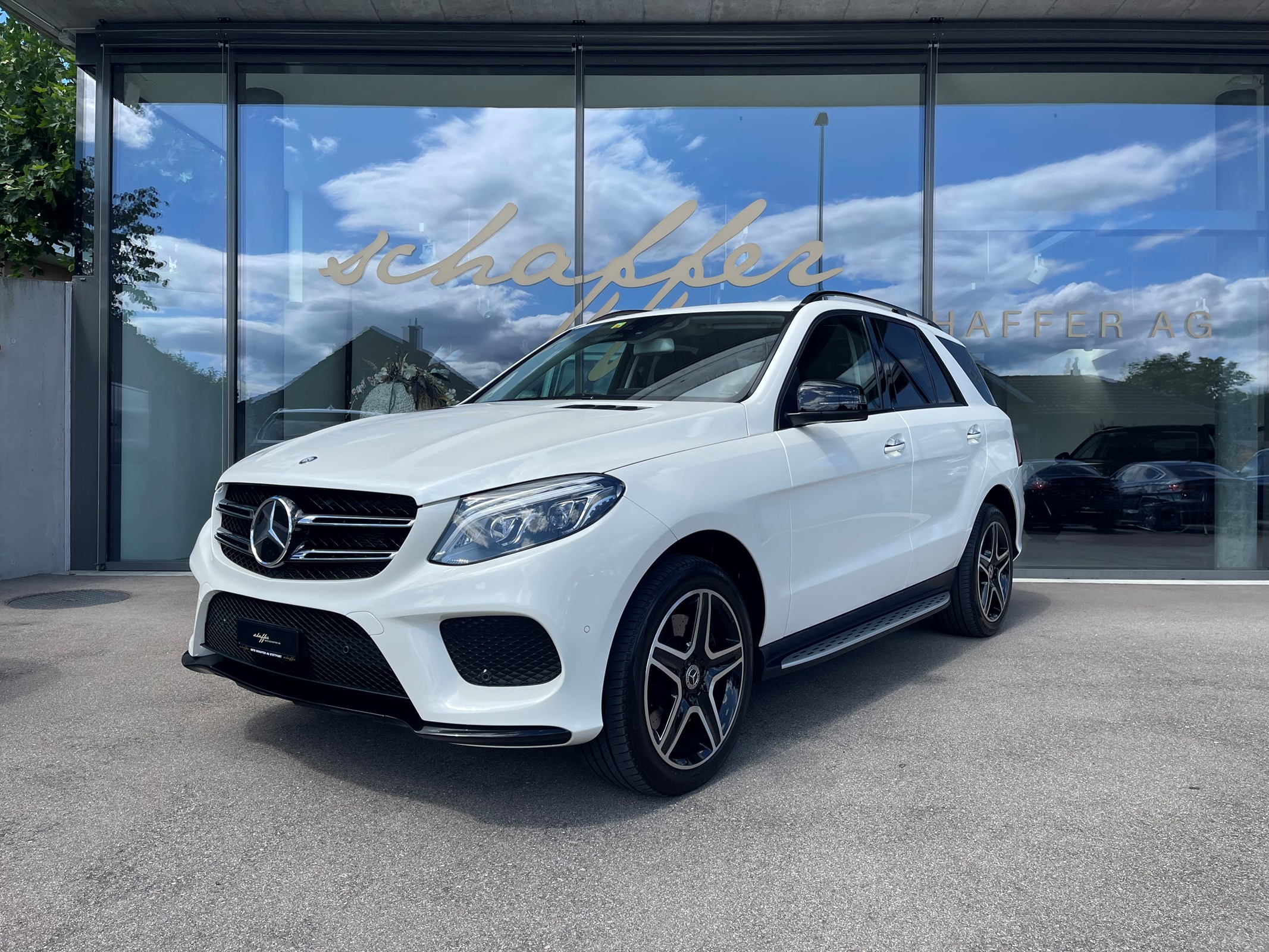 MERCEDES-BENZ GLE 400 Executive 4Matic 9G-Tronic