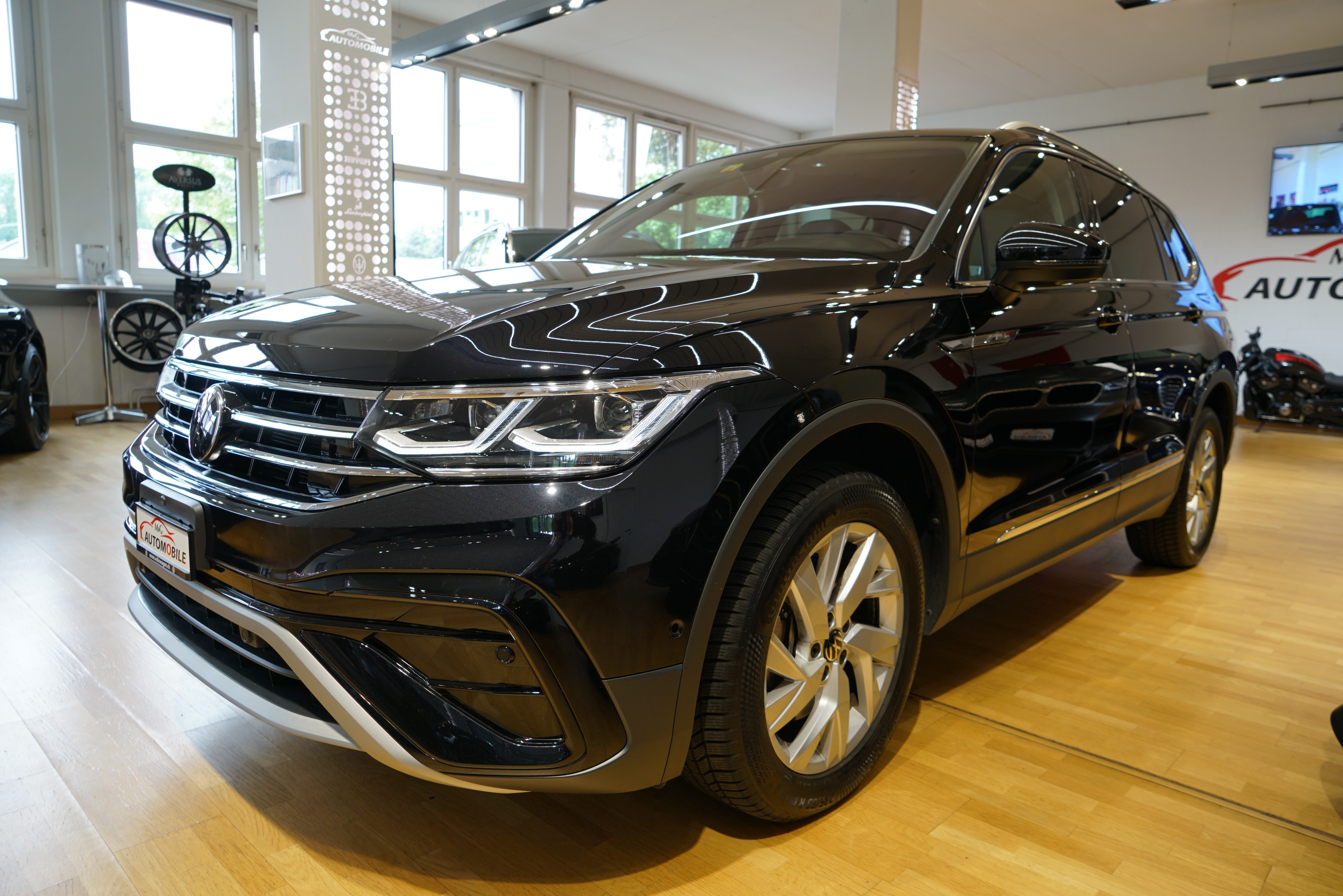 VW Tiguan Allspace 2.0TSI Elegance 4Motion DSG