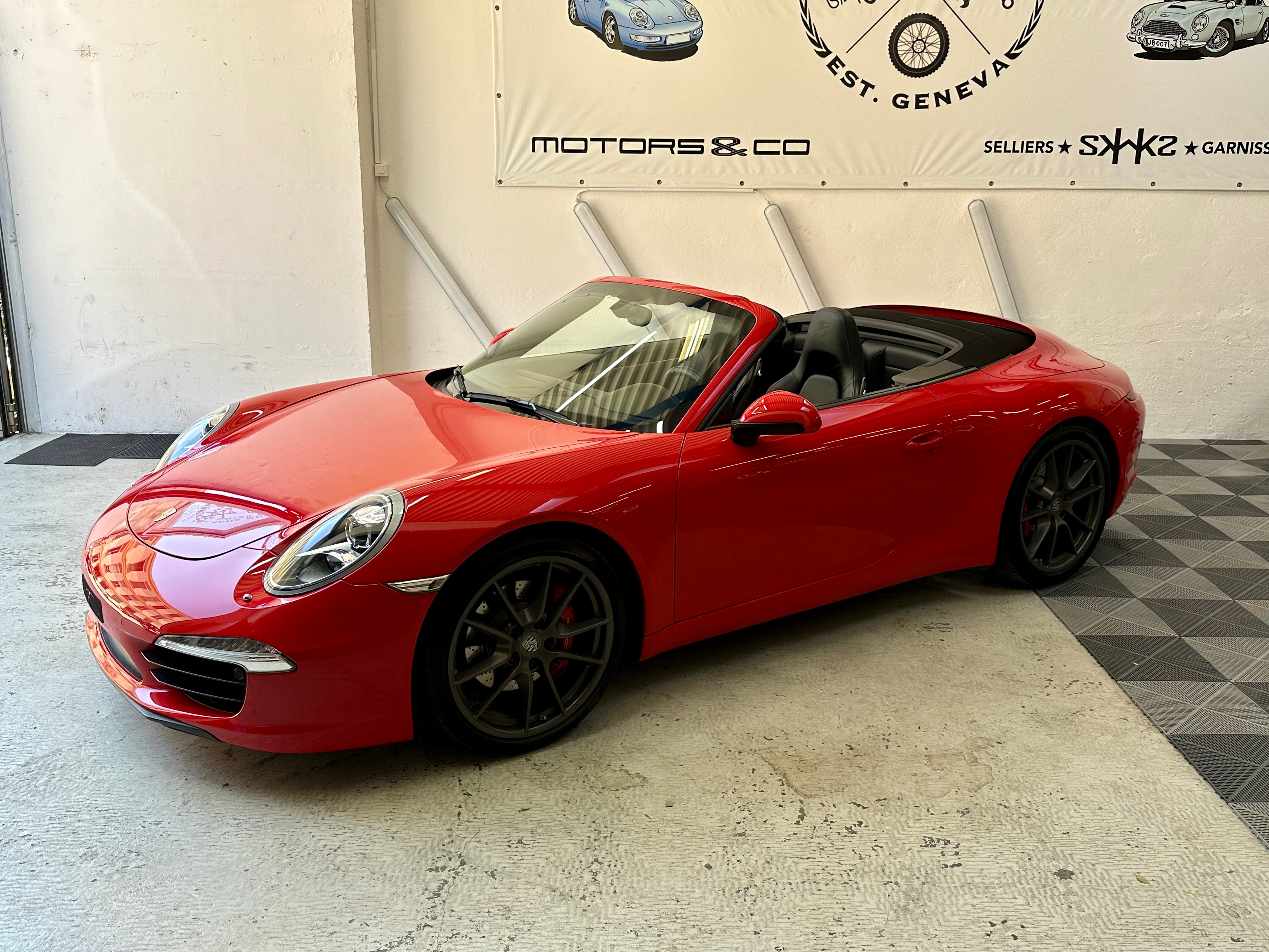 PORSCHE 911 Cabrio Carrera S PDK