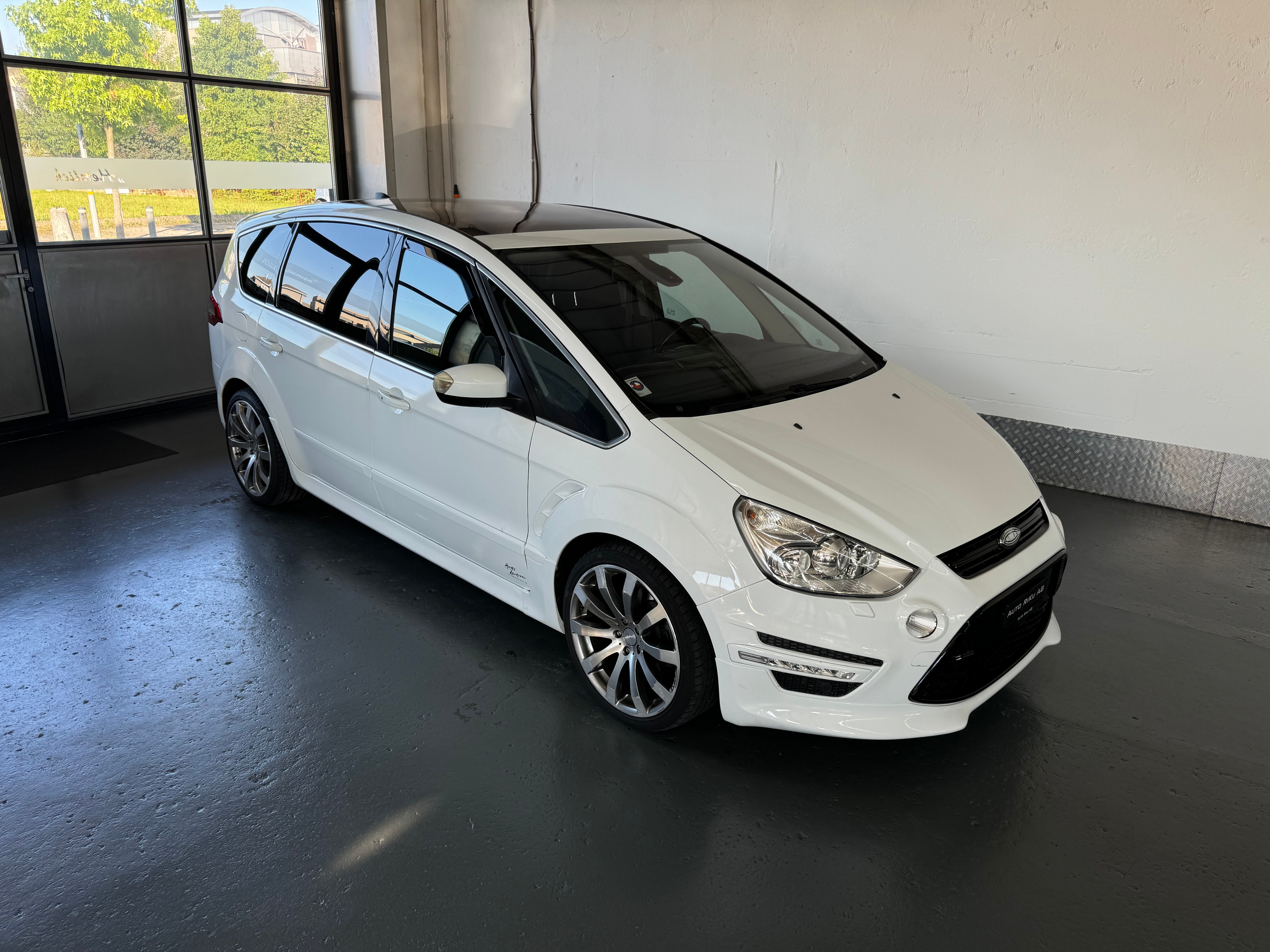 FORD S-Max 2.0 SCTi TitaniumS PowerShift