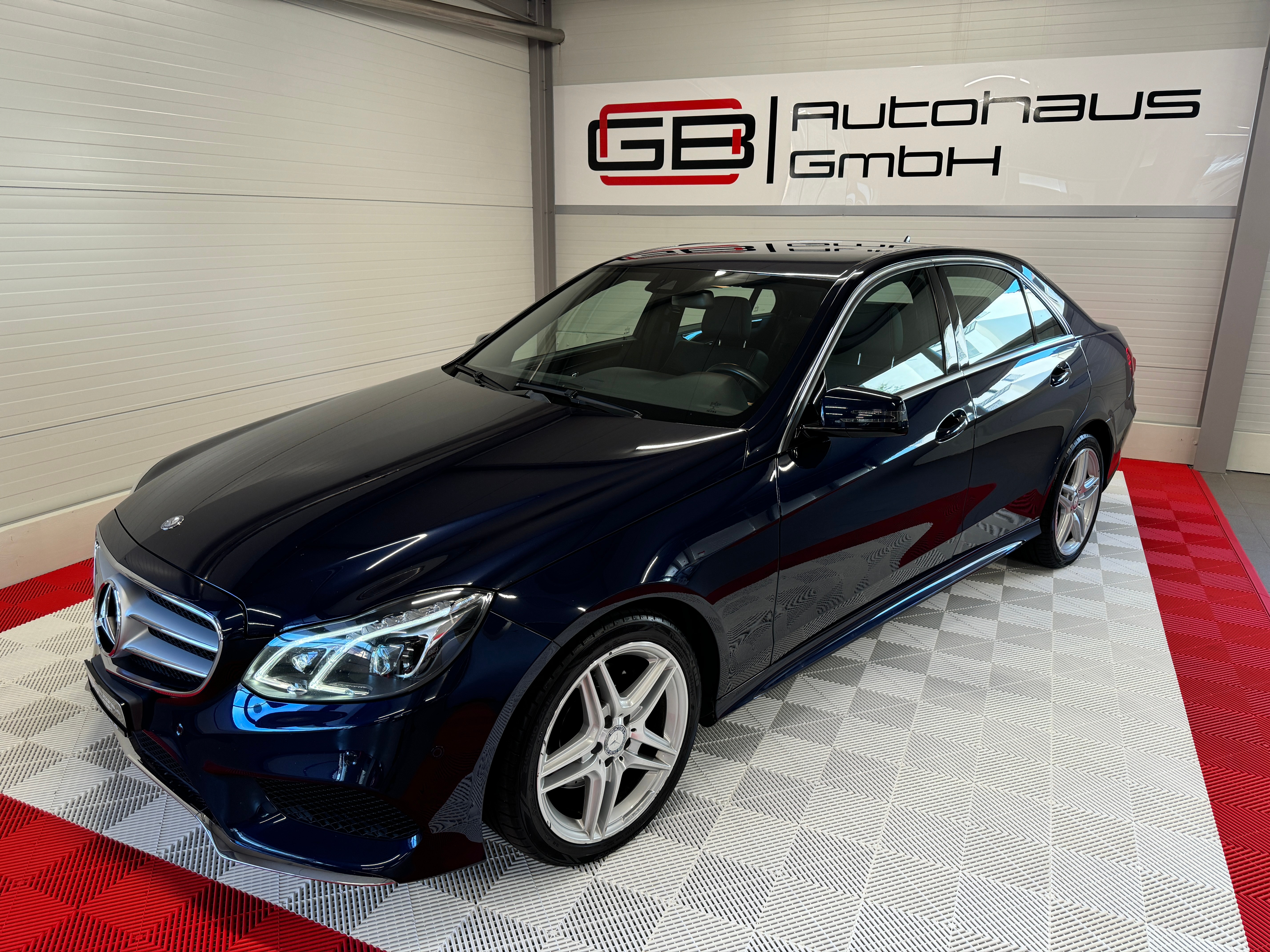 MERCEDES-BENZ E 250 CDI Avantgarde 4Matic 7G-Tronic