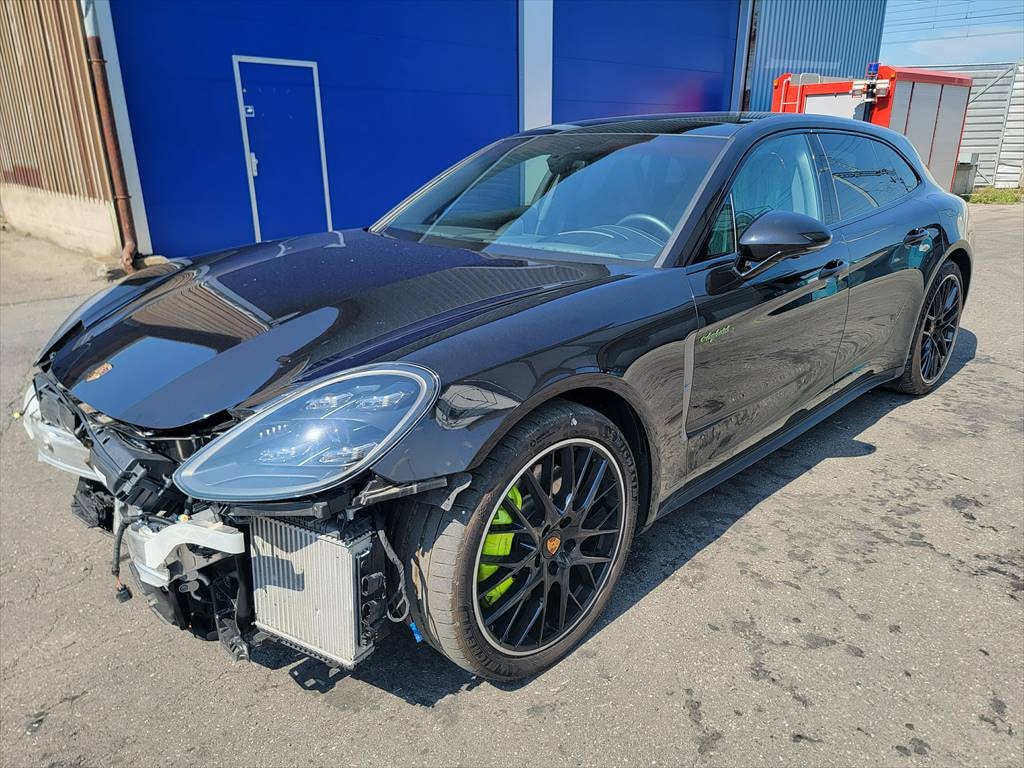 PORSCHE Panamera 4S E-Hybrid PDK