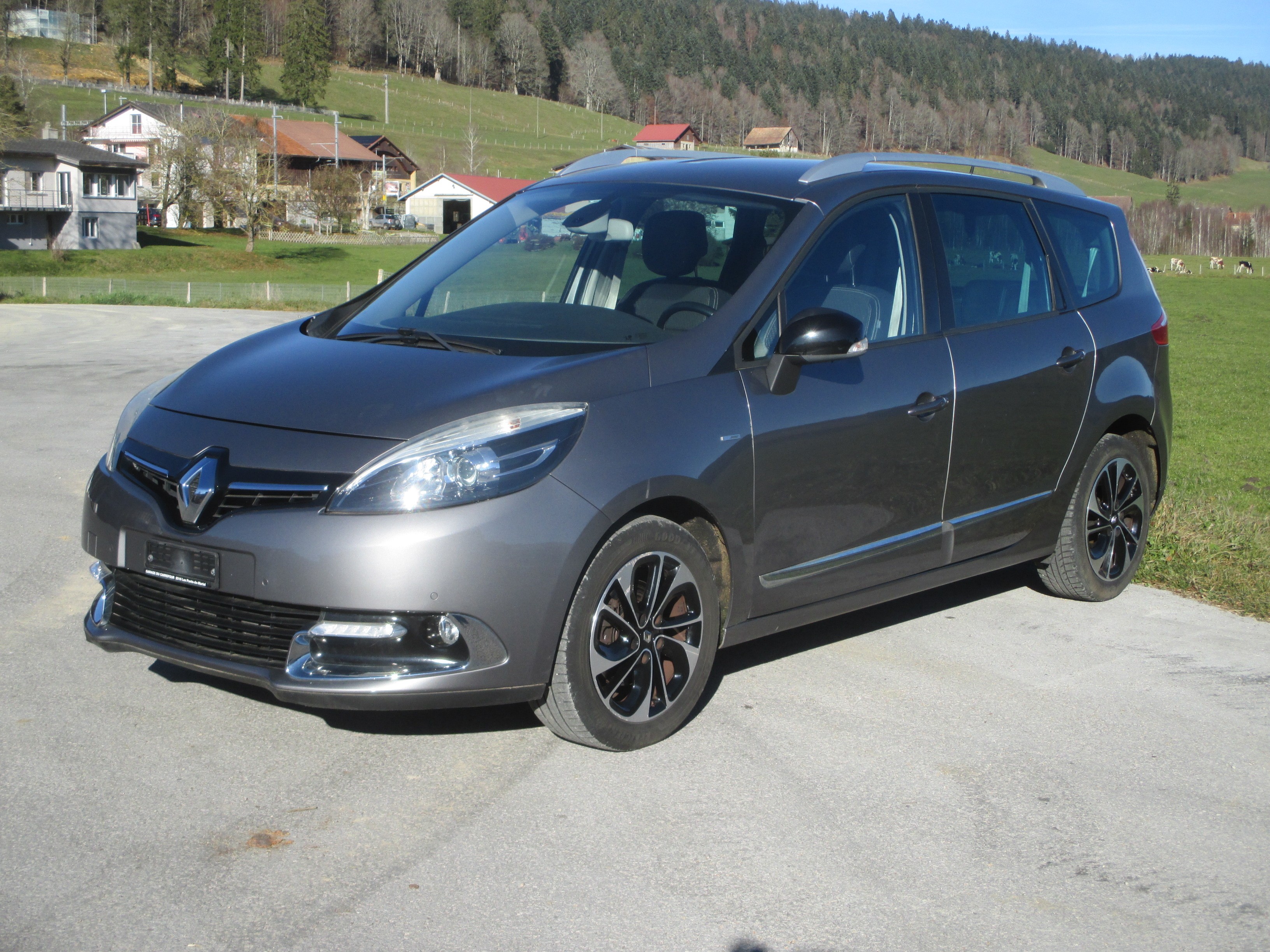 RENAULT Grand Scénic 1.2 16V Turbo Bose