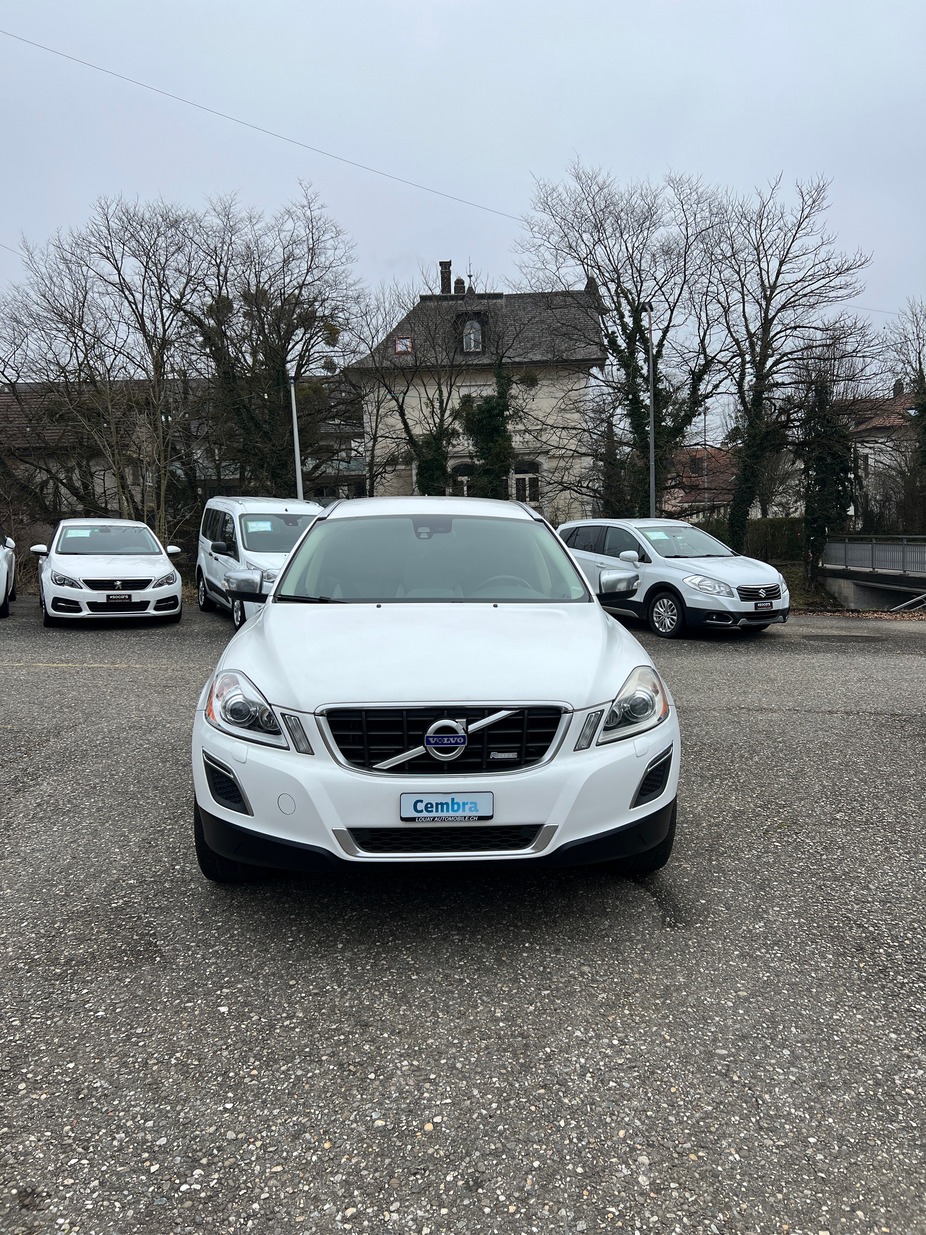 VOLVO XC60 2.4D AWD R- Design