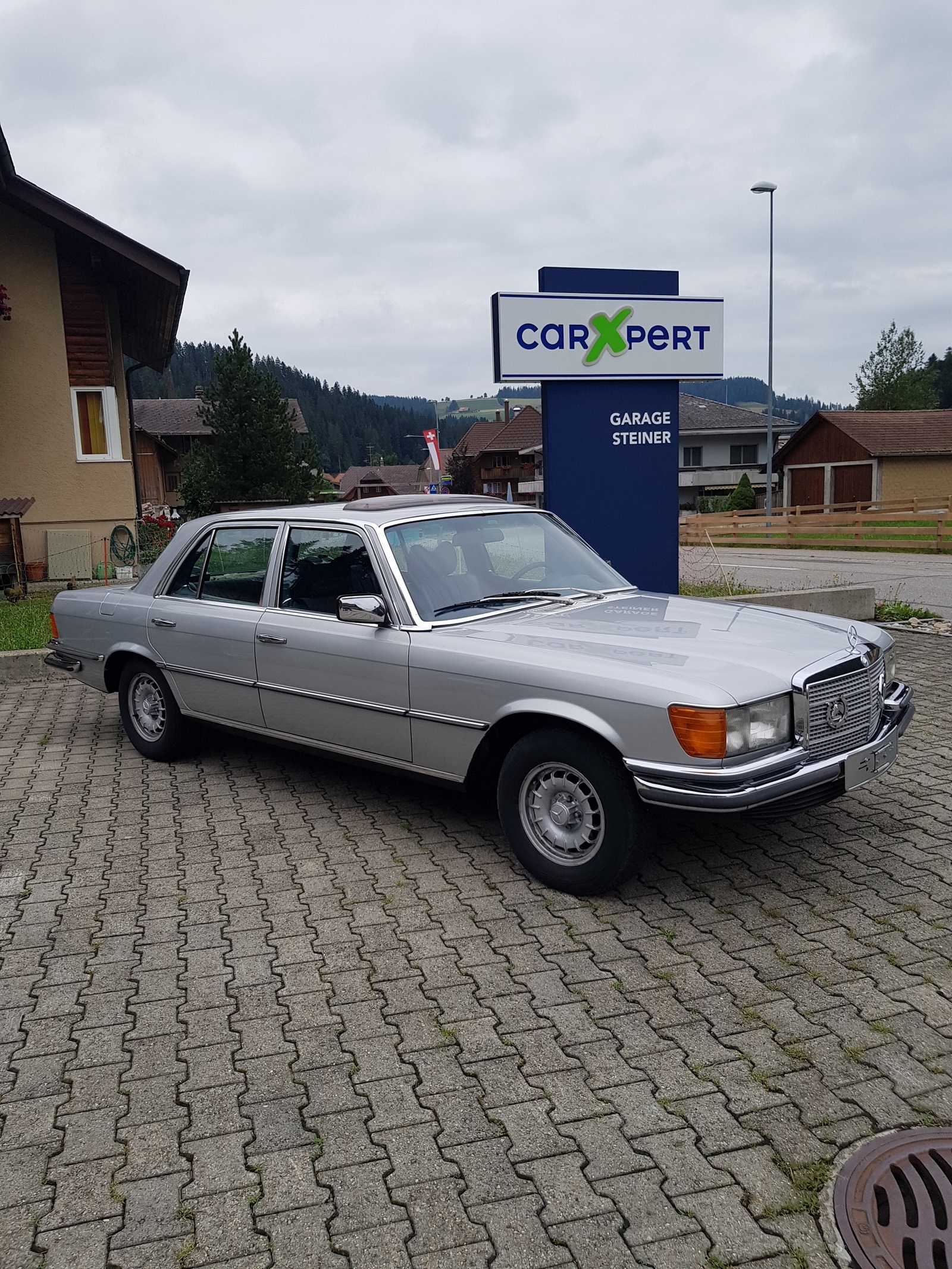 MERCEDES-BENZ 350 SE W116