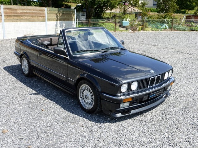 BMW 325i A Cabrio