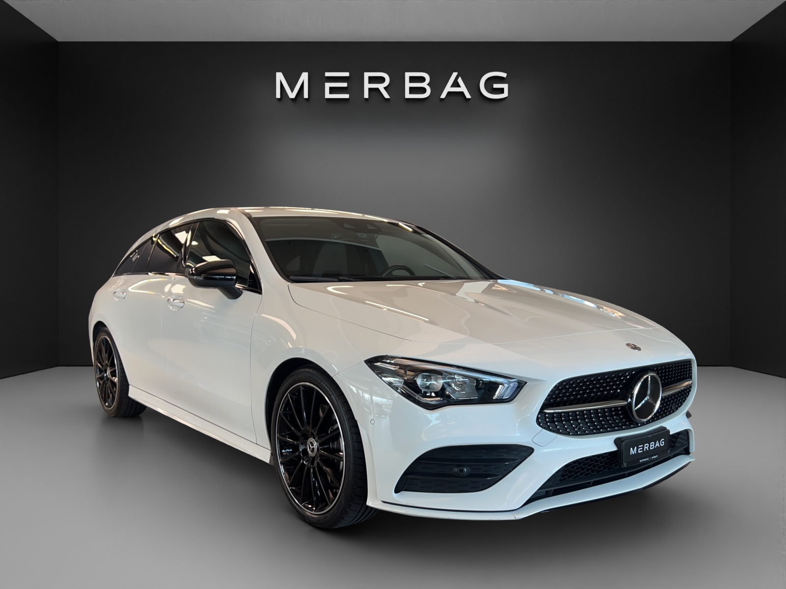 MERCEDES-BENZ CLA SB 200 AMG Line 7G