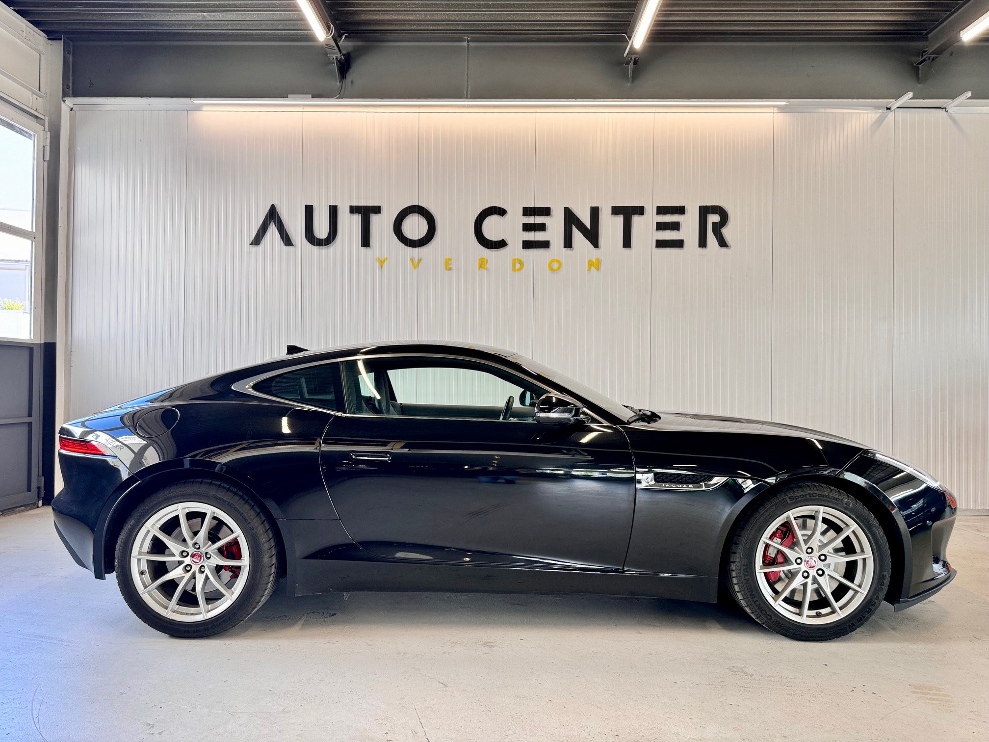 JAGUAR F-Type Coupé 2.0 I4 Automatik