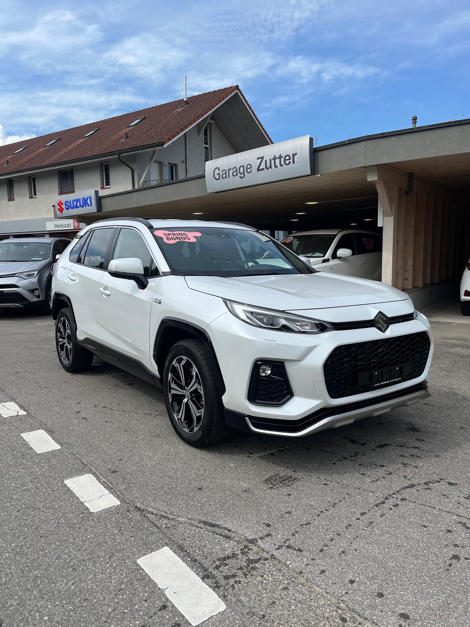 SUZUKI Across 2.5 Plug-in-Hybrid Compact Top E-CVT