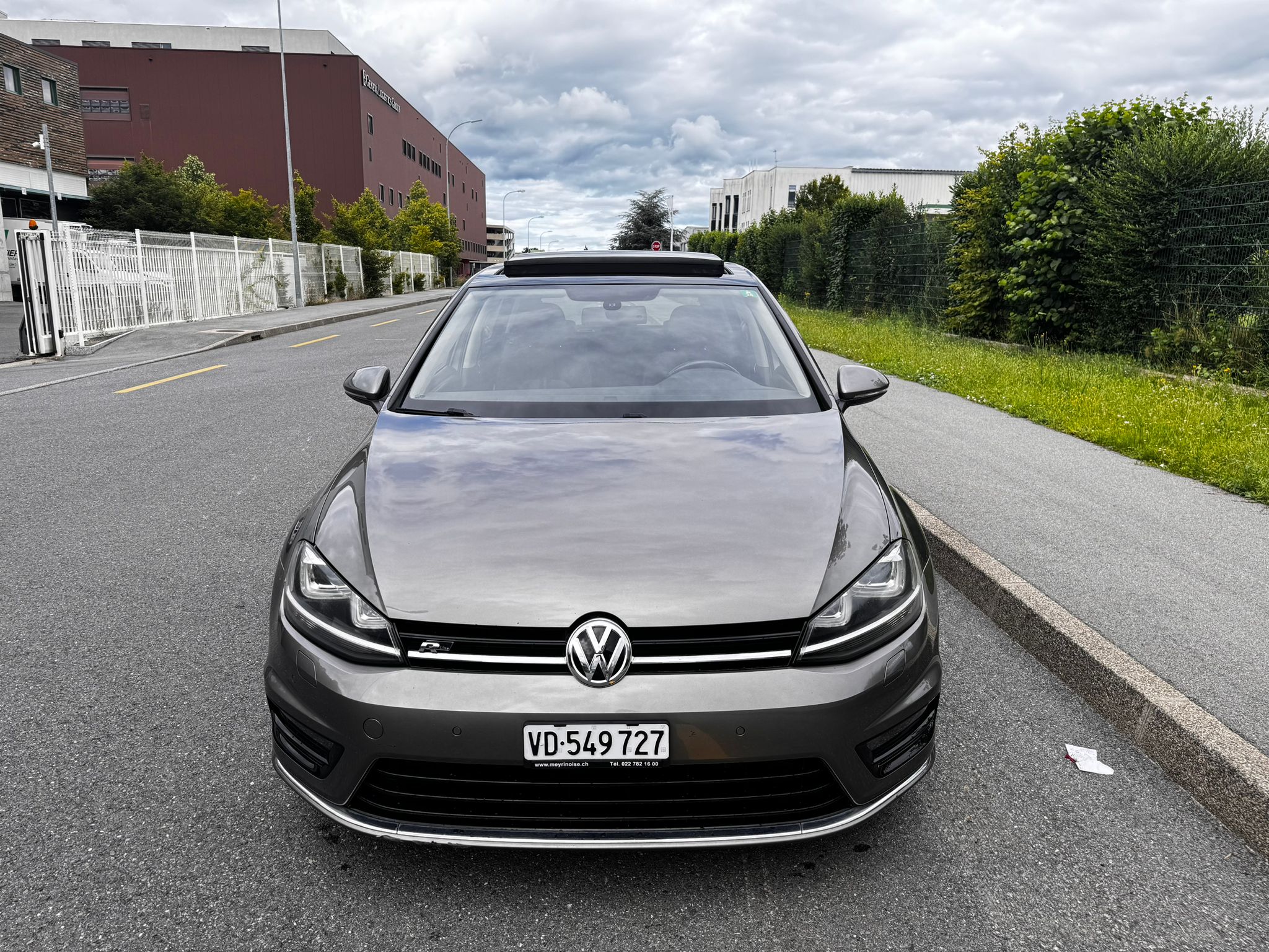 VW Golf 1.2 TSI R-Line Design