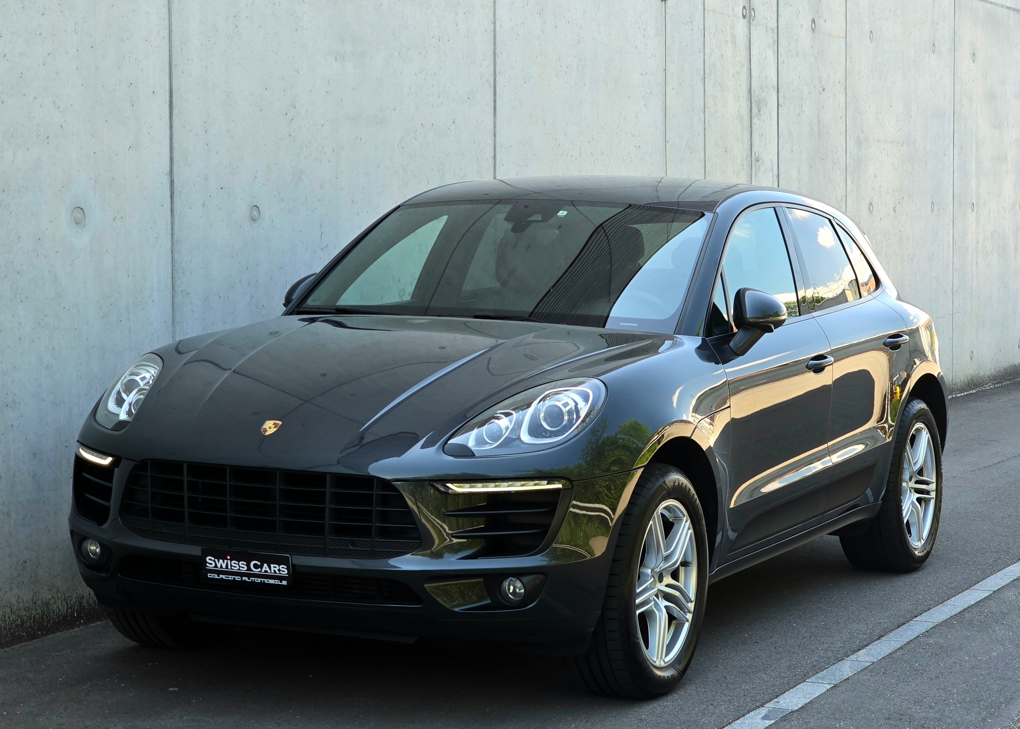 PORSCHE Macan PDK