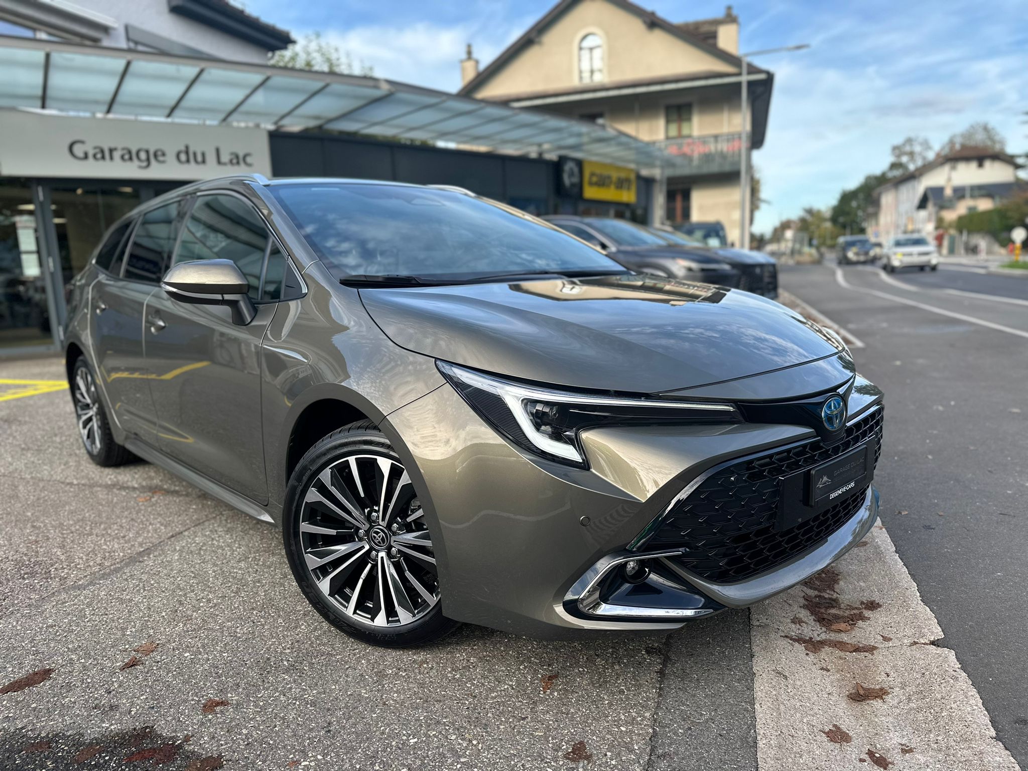 TOYOTA Corolla Touring Sports 2.0 HSD Trend e-CVT