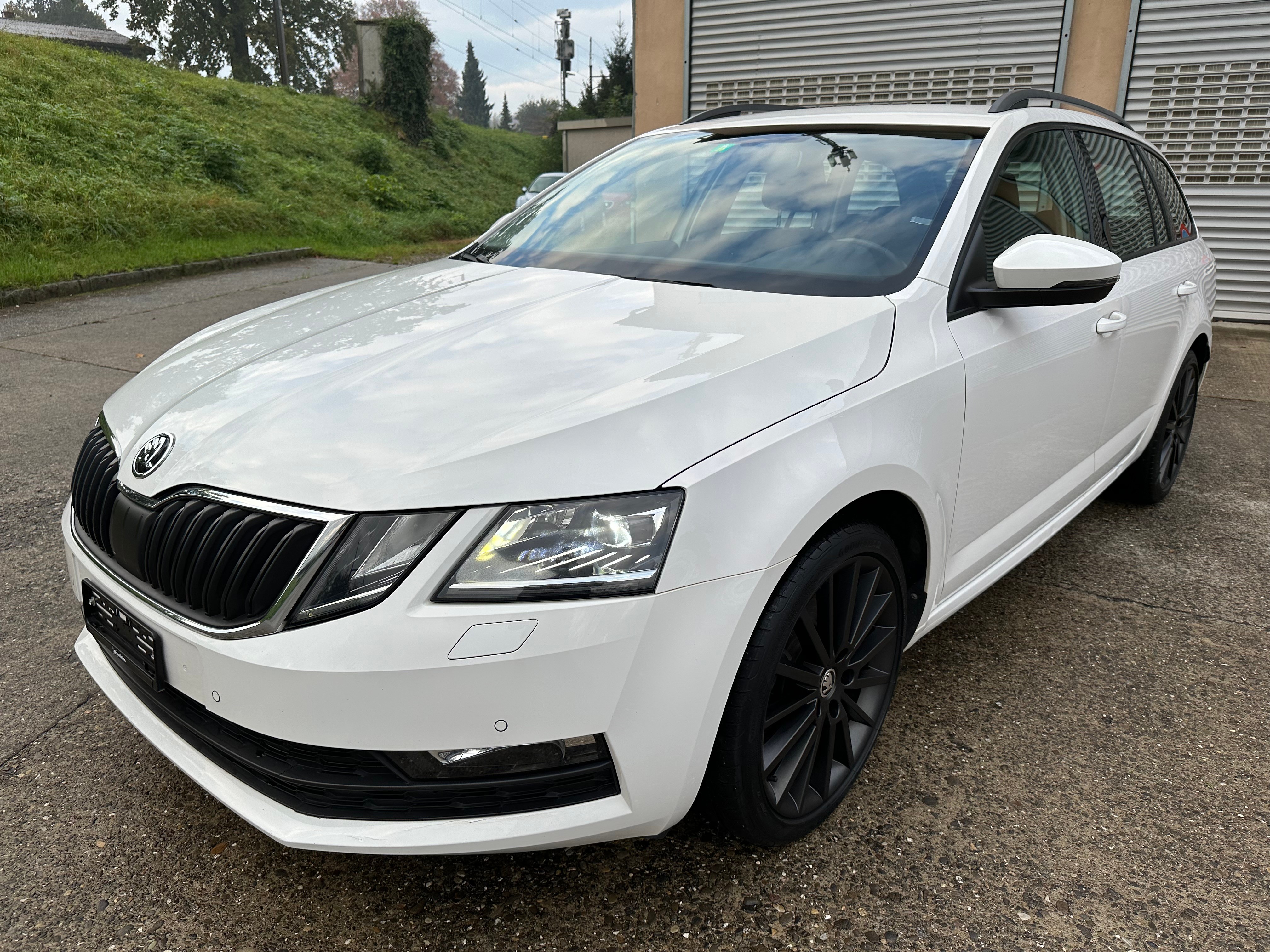 SKODA Octavia Combi 2.0 TDI Ambition 4x4