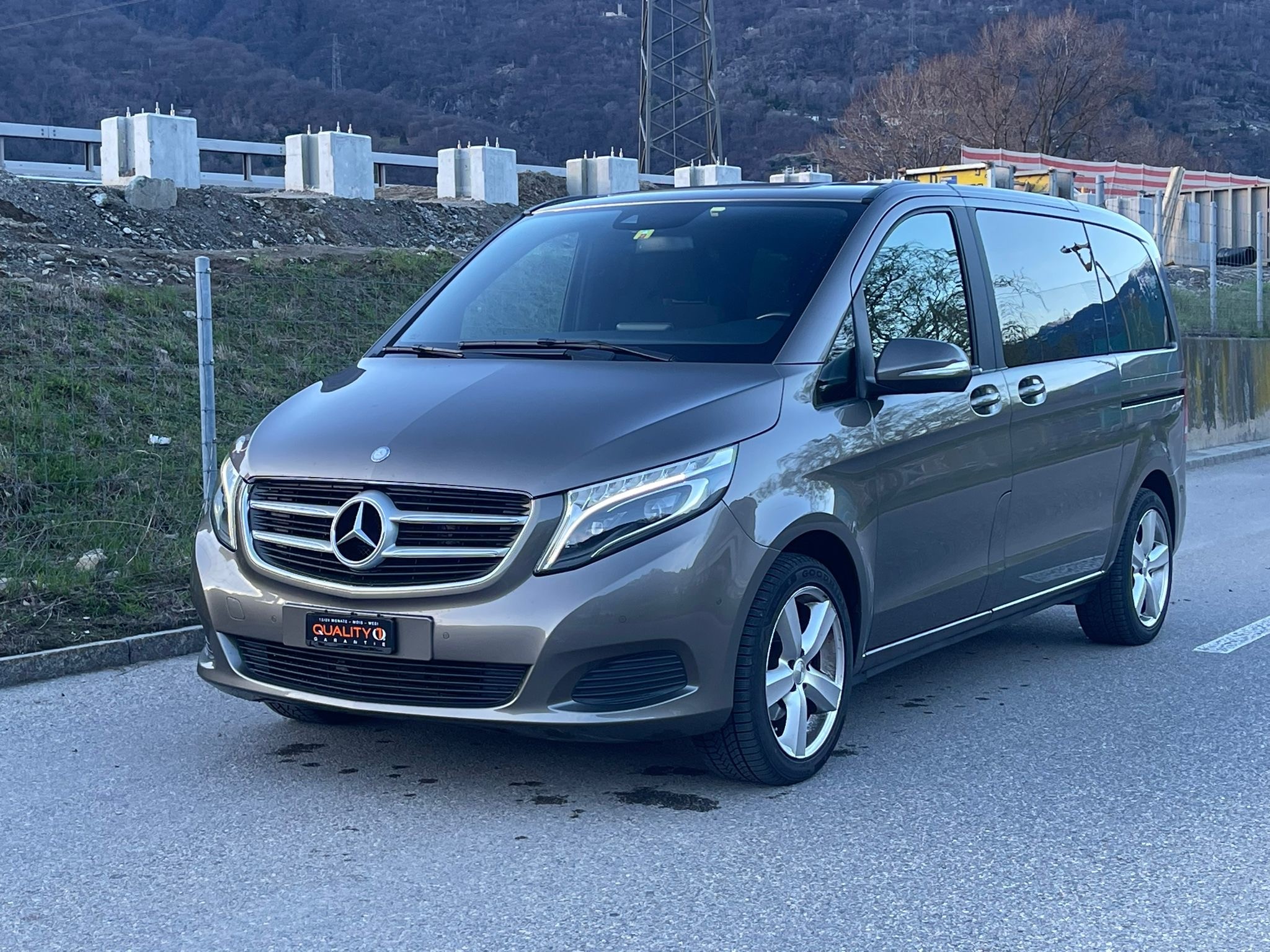 MERCEDES-BENZ V 220 d kompakt 7G-Tronic