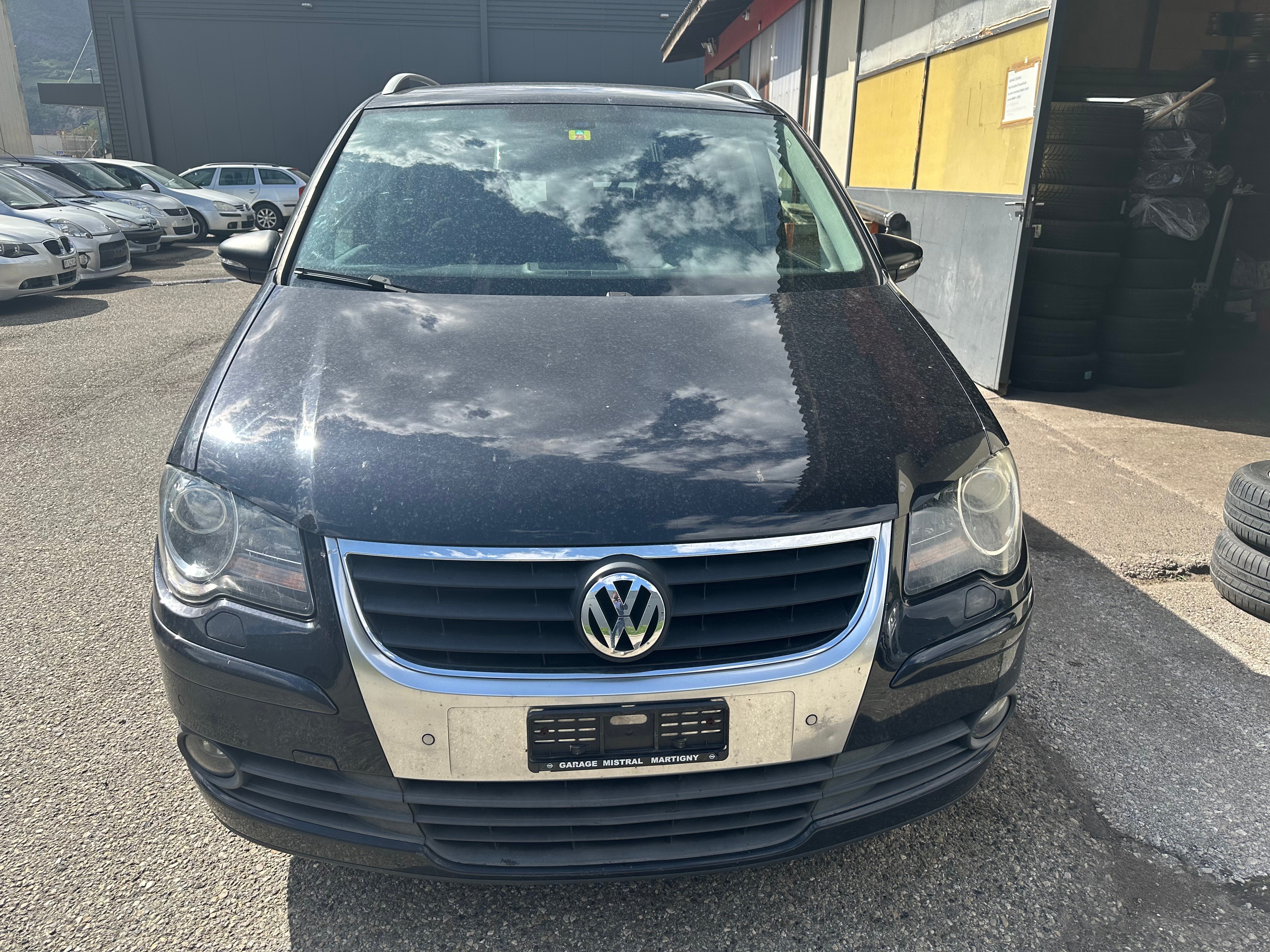 VW TOURAN