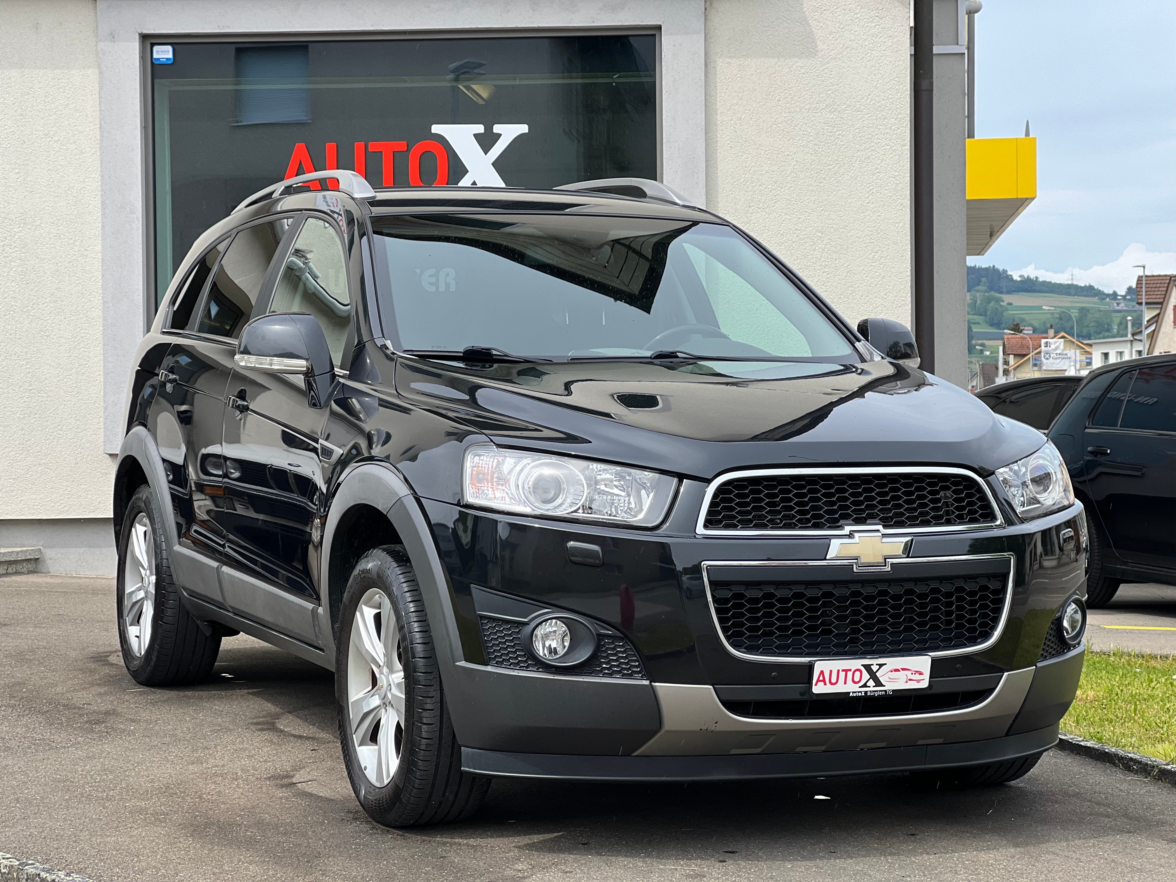 CHEVROLET Captiva 2.4 100 Anniversary 4WD Automatic