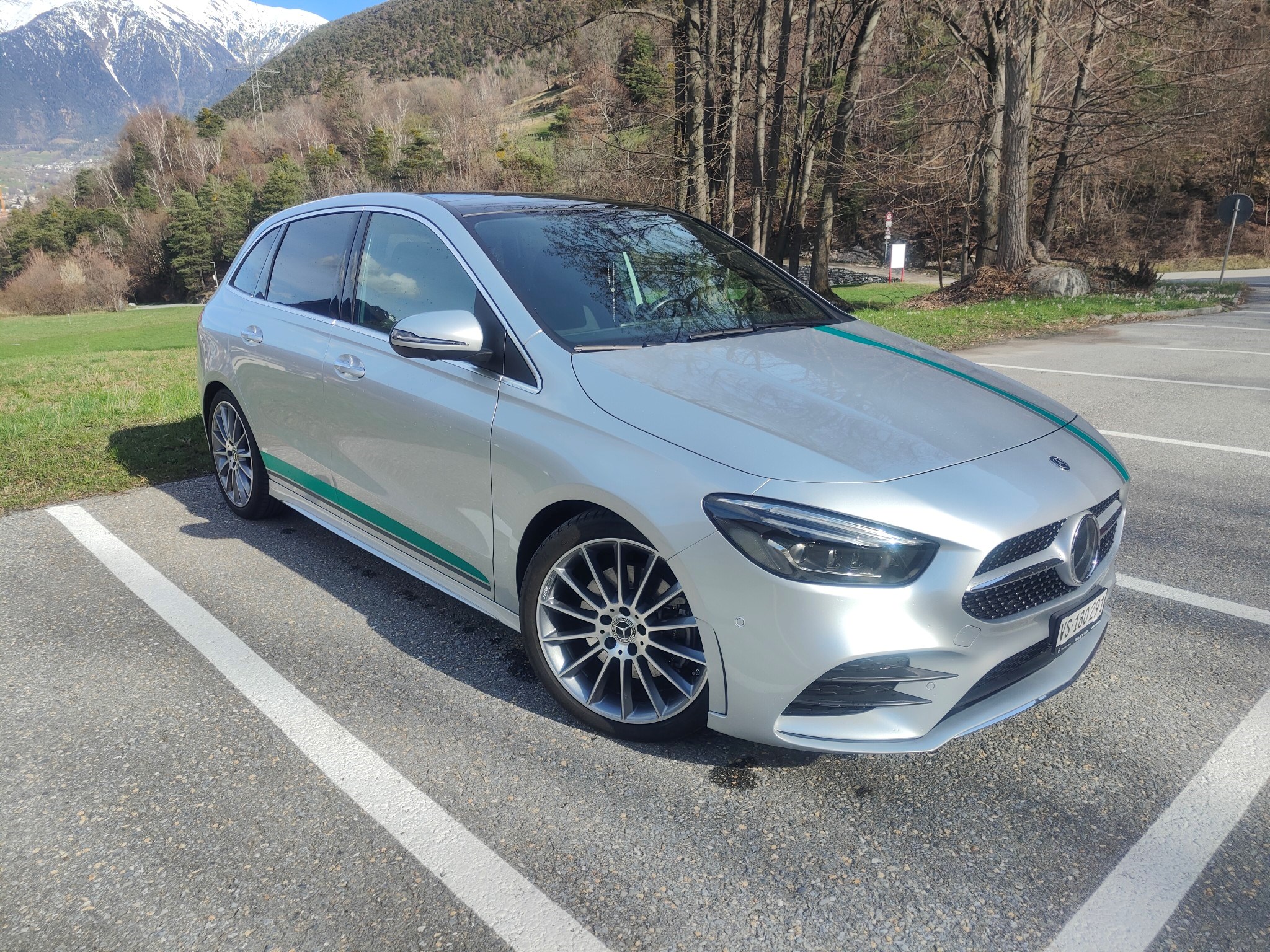 MERCEDES-BENZ B 220 4Matic AMG Line 7G-DCT