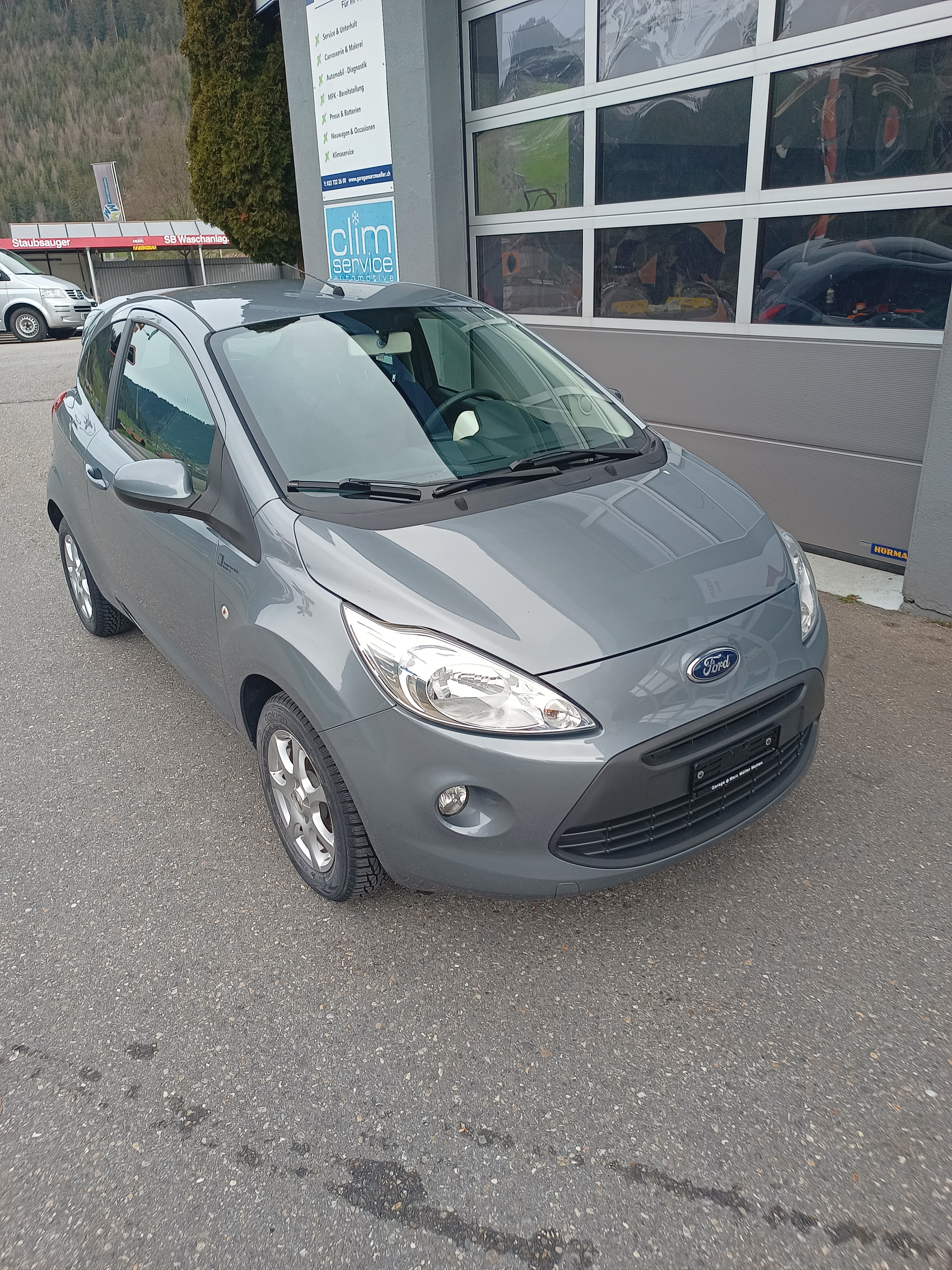 FORD KA 1.25 Titanium