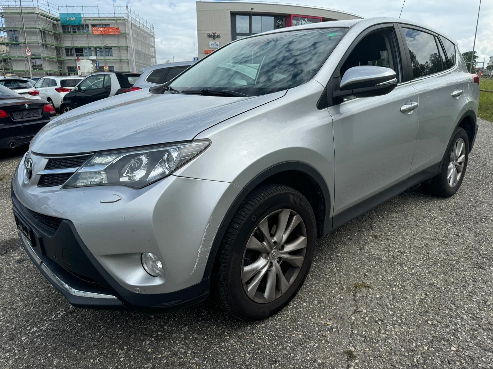 TOYOTA RAV-4 2.2D-CAT Sol Premium AT