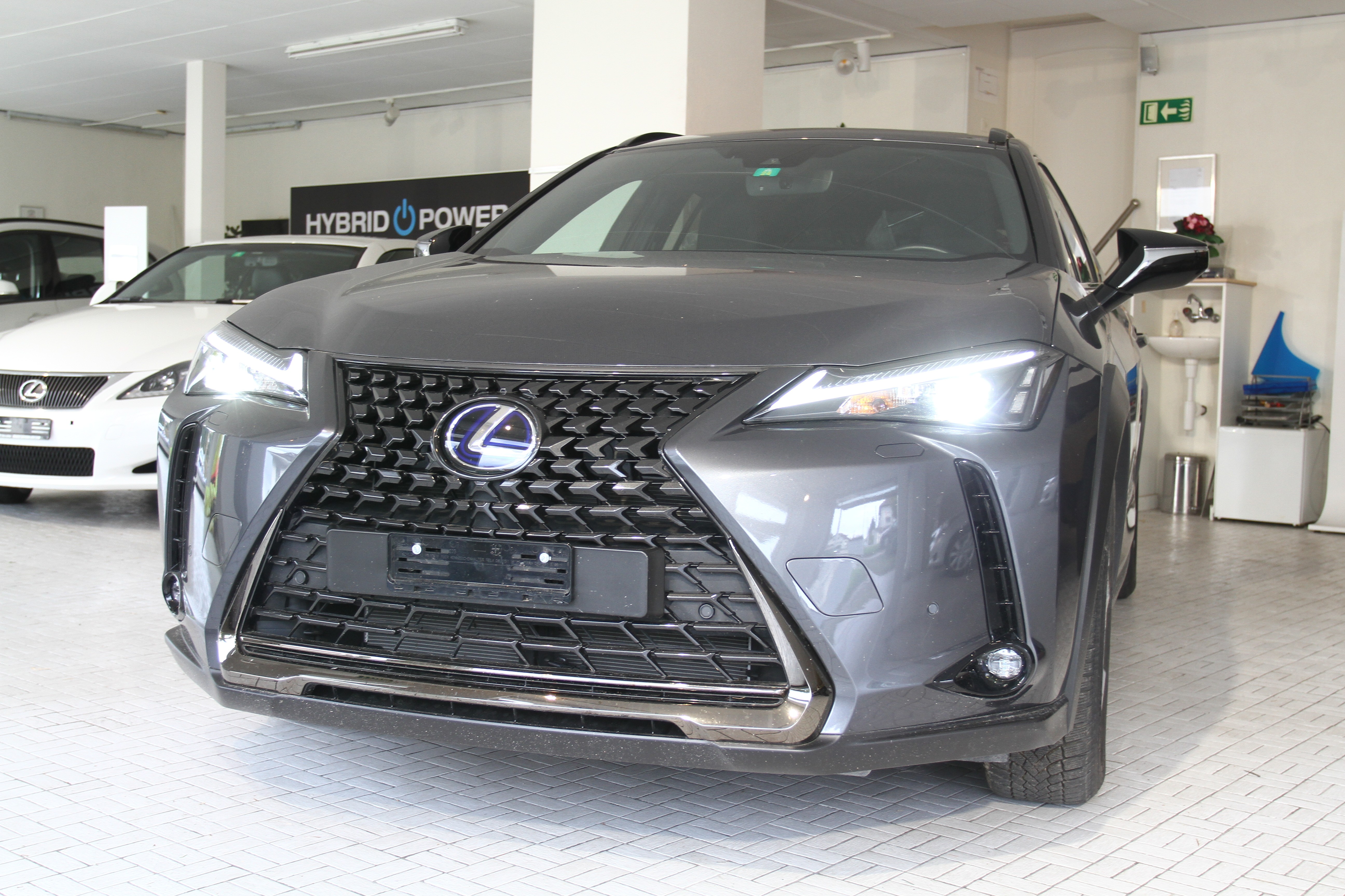 LEXUS UX 250h Comfort AWD Automatic