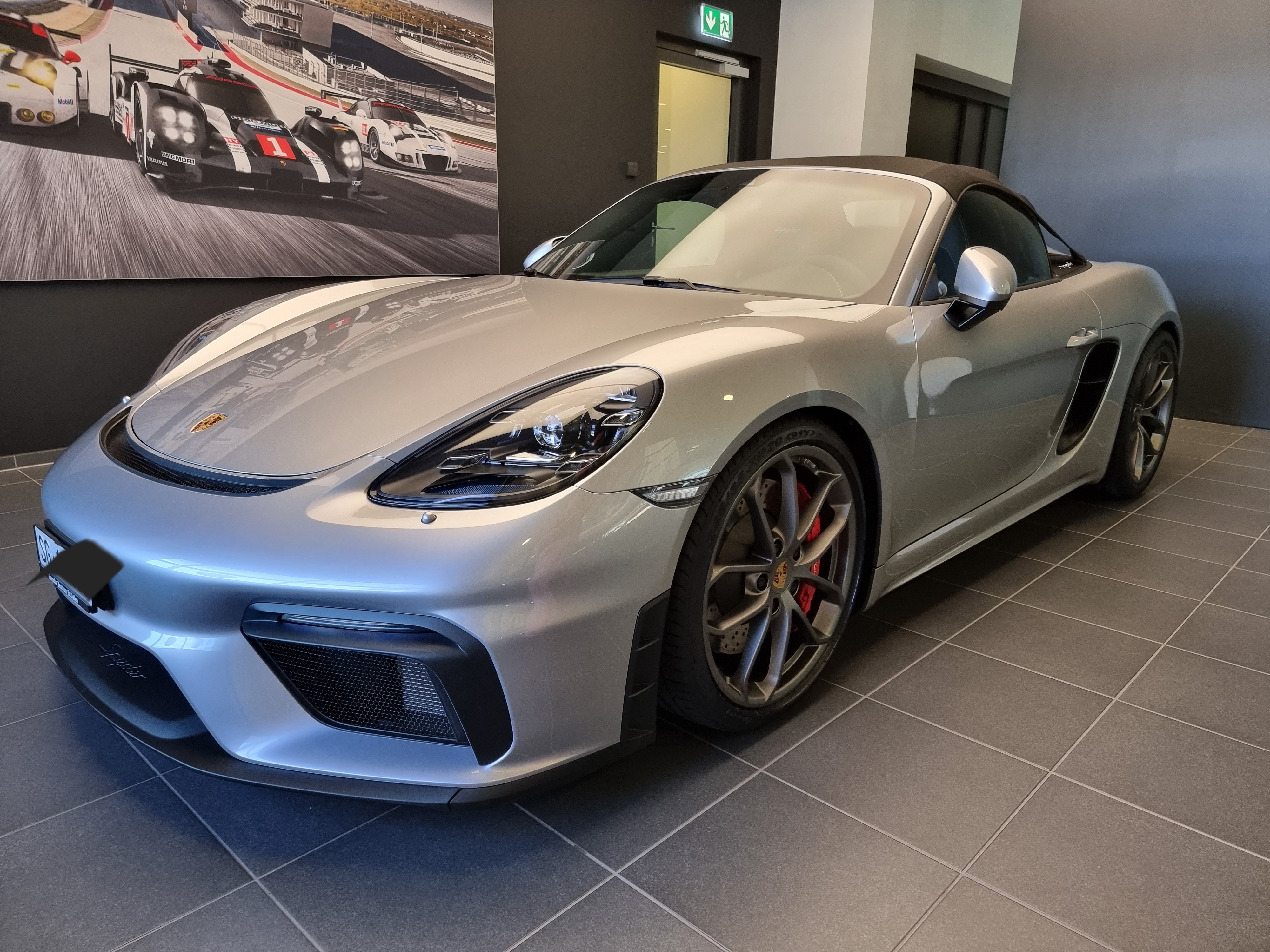 PORSCHE 718 Boxster Spyder