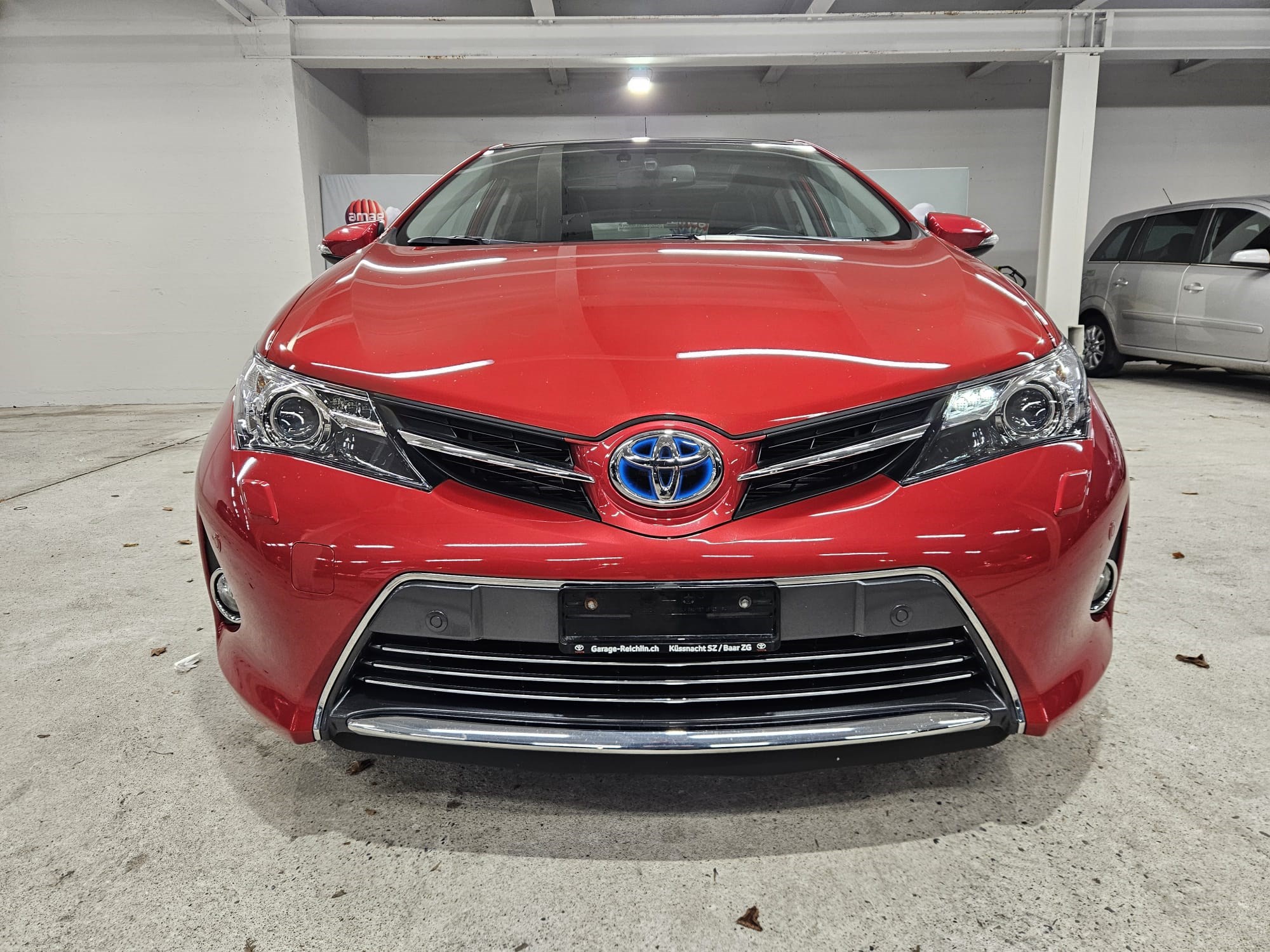 TOYOTA Auris 1.8 16V HSD Linea Sol