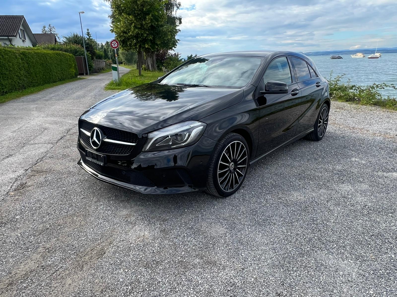 MERCEDES-BENZ A 180 Night Star 7G-DCT