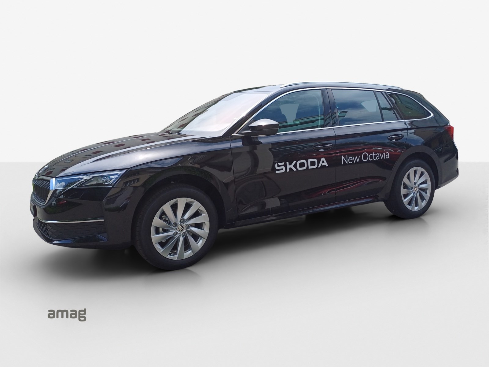 SKODA Octavia Combi 1.5 TSI mHEV DSG Selection