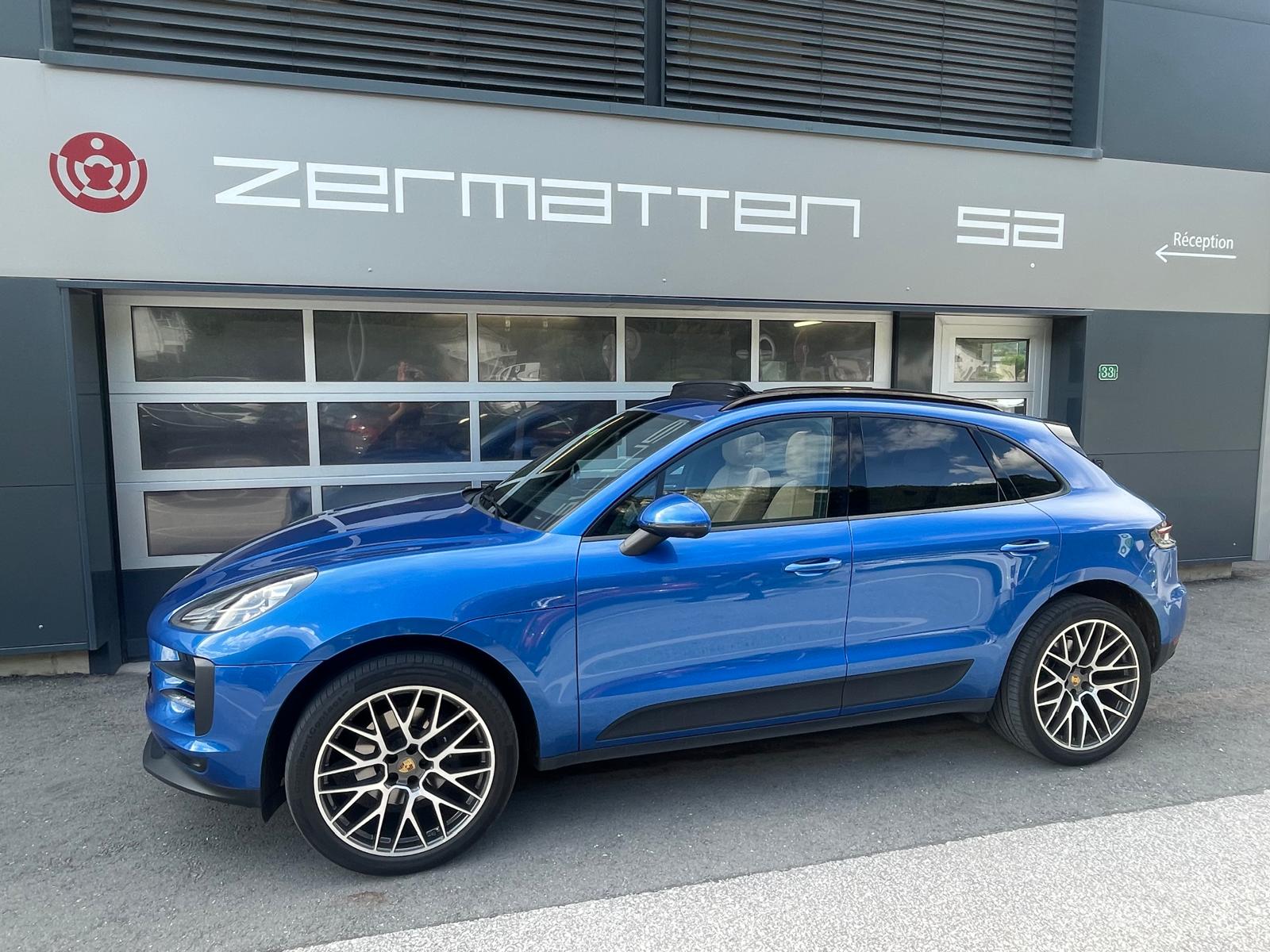 PORSCHE Macan PDK