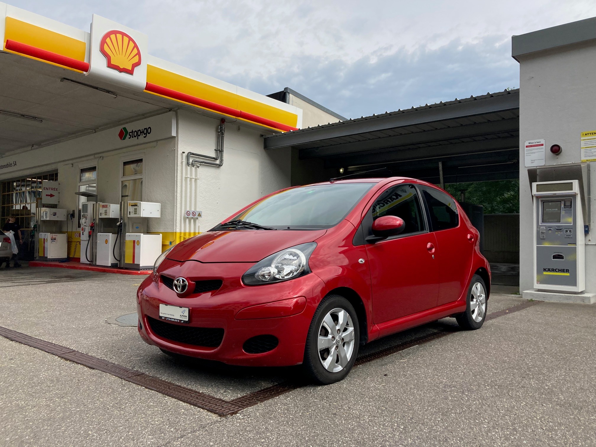 TOYOTA Aygo 1.0 Linea Luna Red