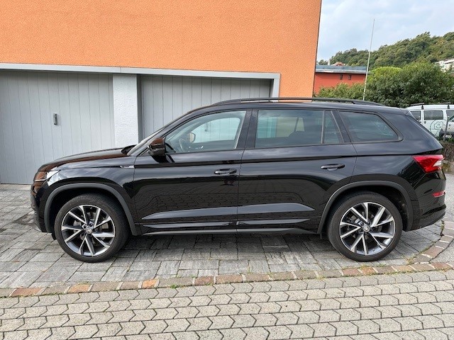 SKODA Kodiaq 2.0 TDI SCR SportLine 4x4 DSG