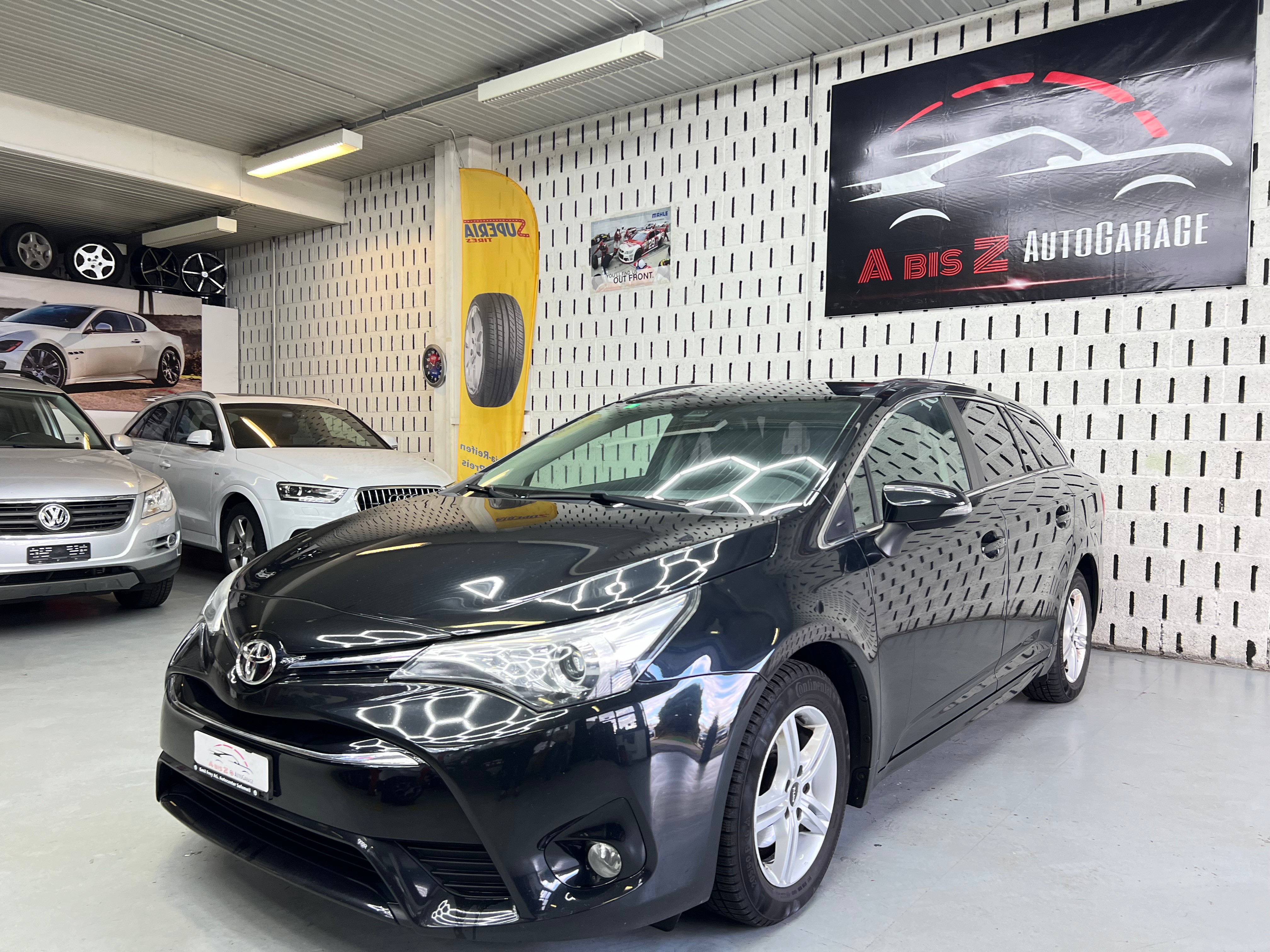 TOYOTA Avensis Touring Sports 2.0 Sol Premium MultidriveS