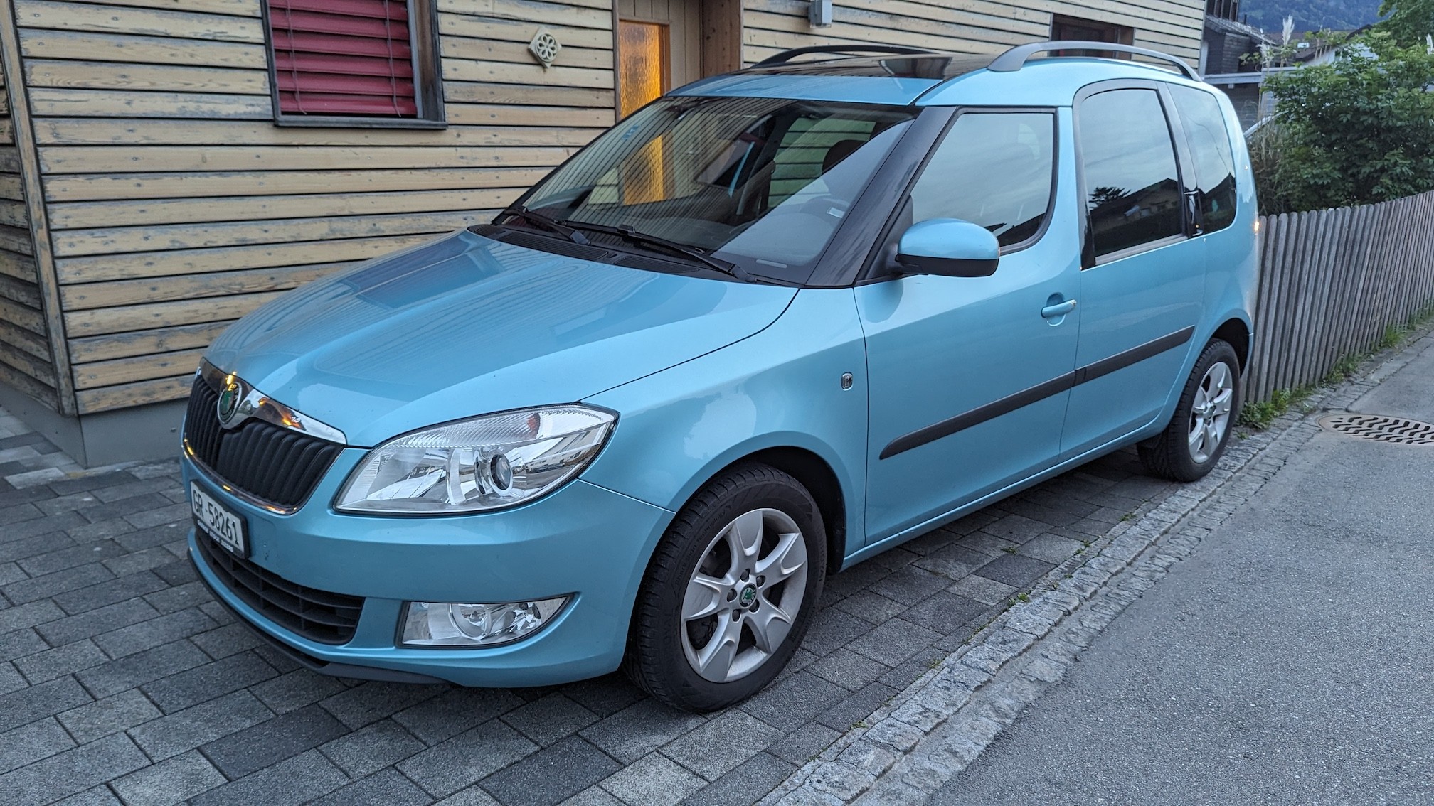 SKODA Roomster 1.2 TSI Magic DSG