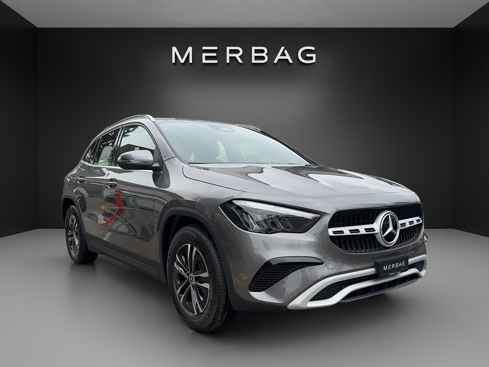 MERCEDES-BENZ GLA 220d 4Matic 8G-DCT