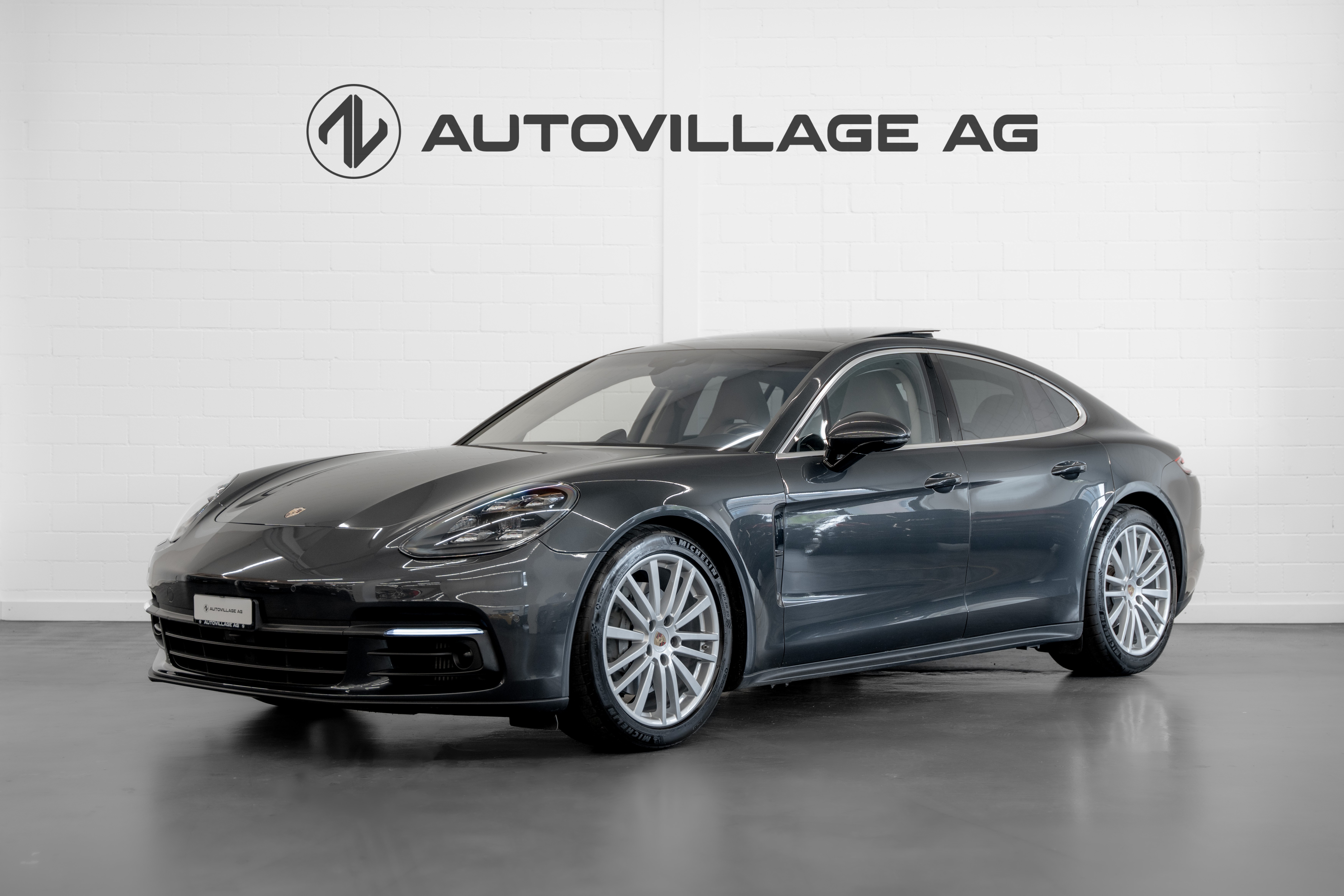 PORSCHE Panamera 4S PDK