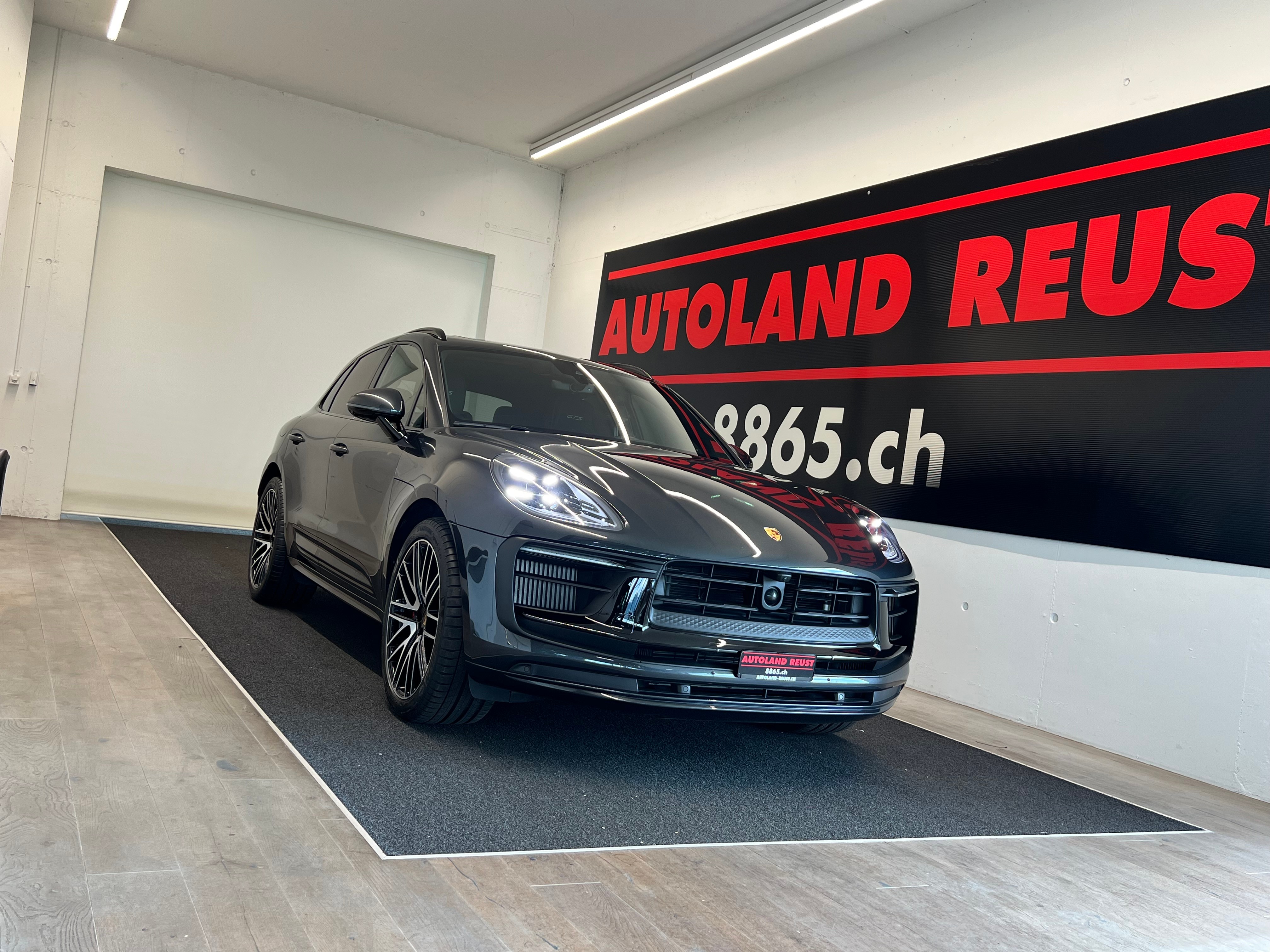 PORSCHE Macan GTS PDK