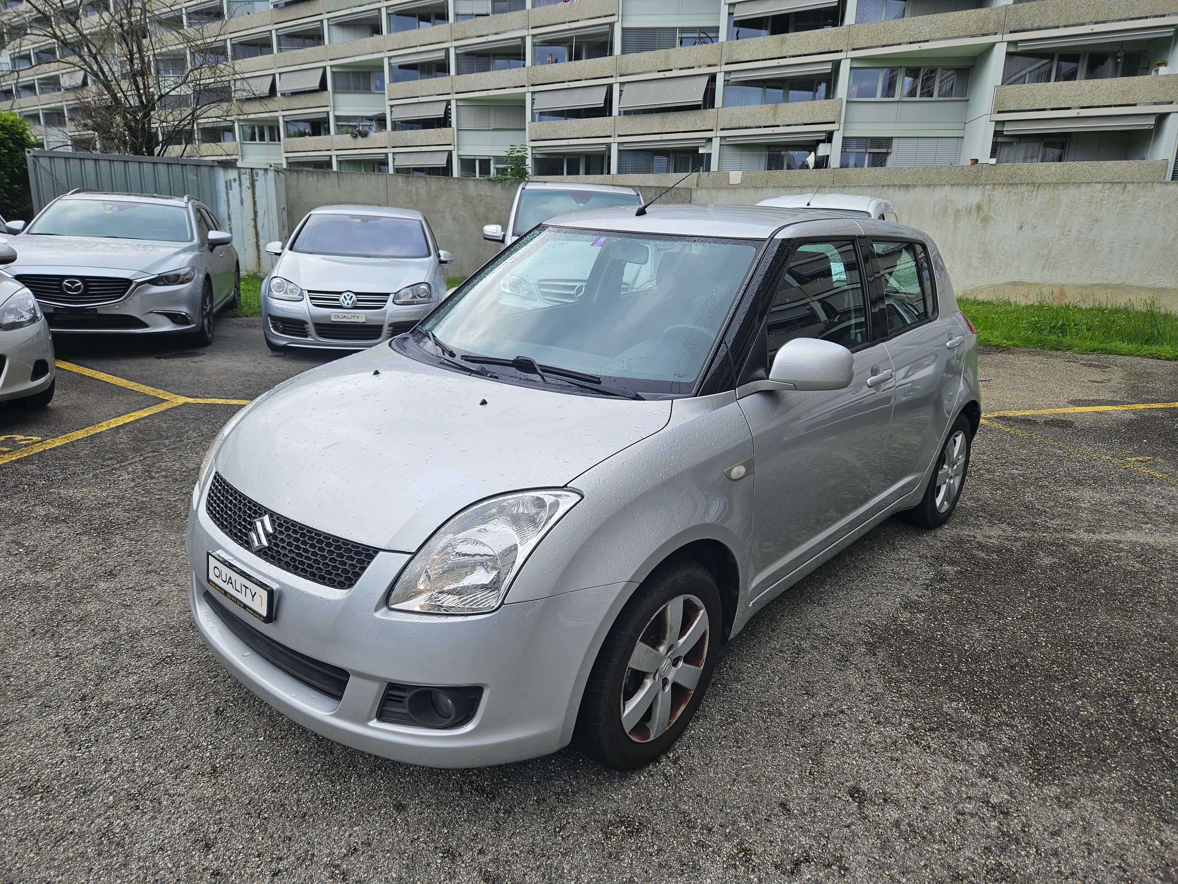 SUZUKI Swift 1.3i 16V GL