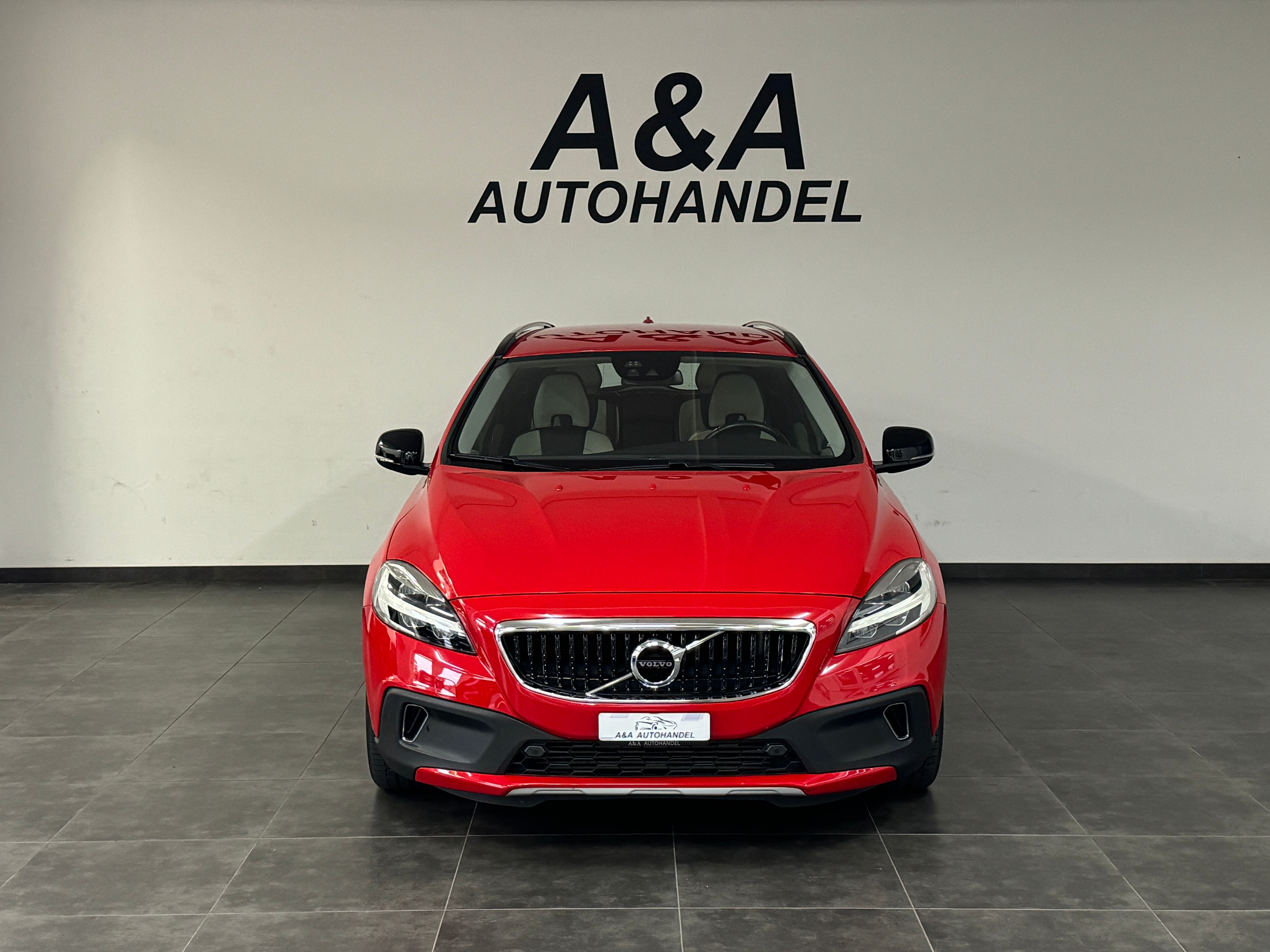 VOLVO V40 Cross Country T4 AWD Summum Geartronic